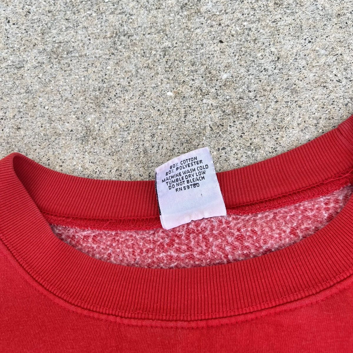 Guess Vintage 80s/90s Rare Guess ? Embroidered Sweatshirt Size US L / EU 52-54 / 3 - 3 Thumbnail