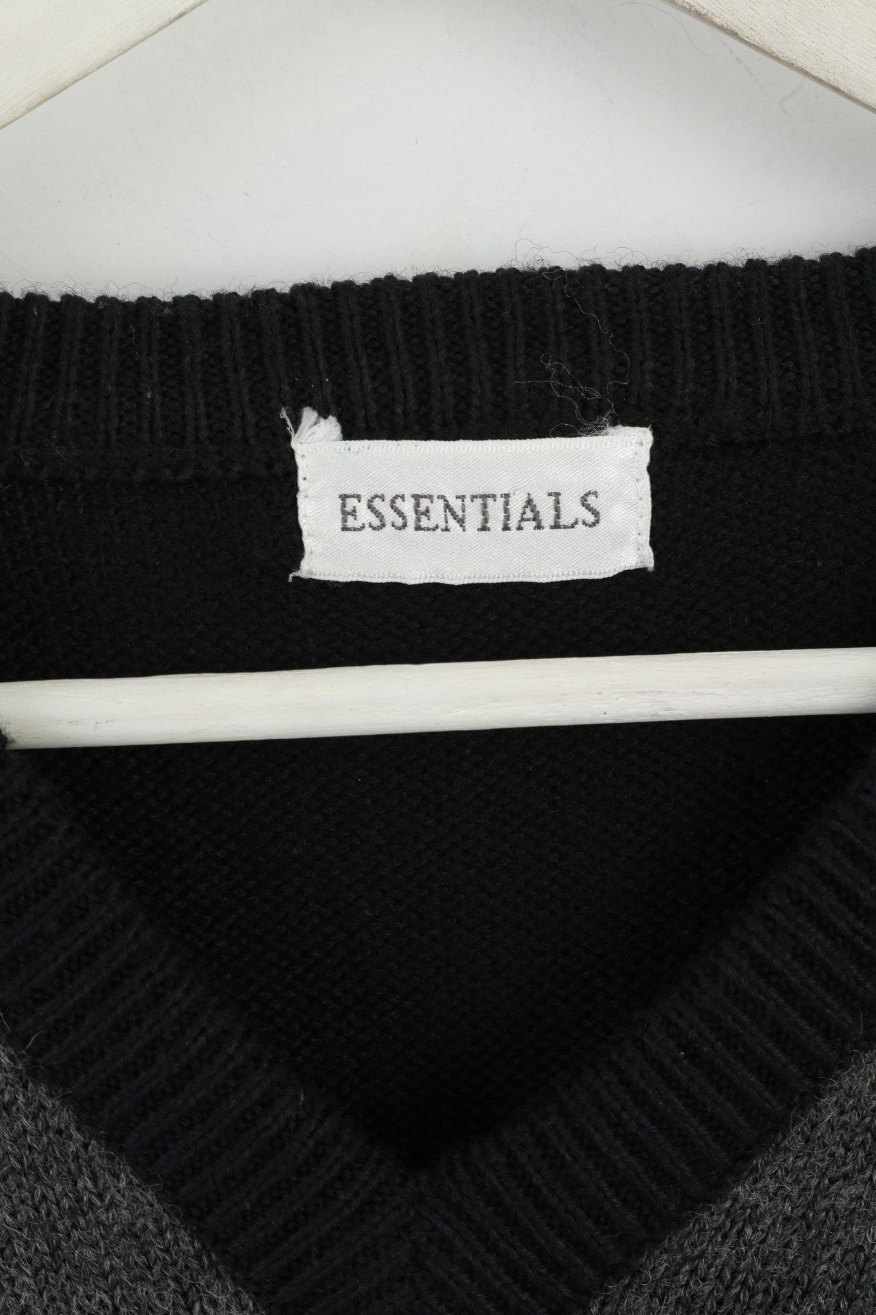 Vintage Essentials Men M Jumper Black Wool Blend Vintage 2944 Size US M / EU 48-50 / 2 - 4 Thumbnail