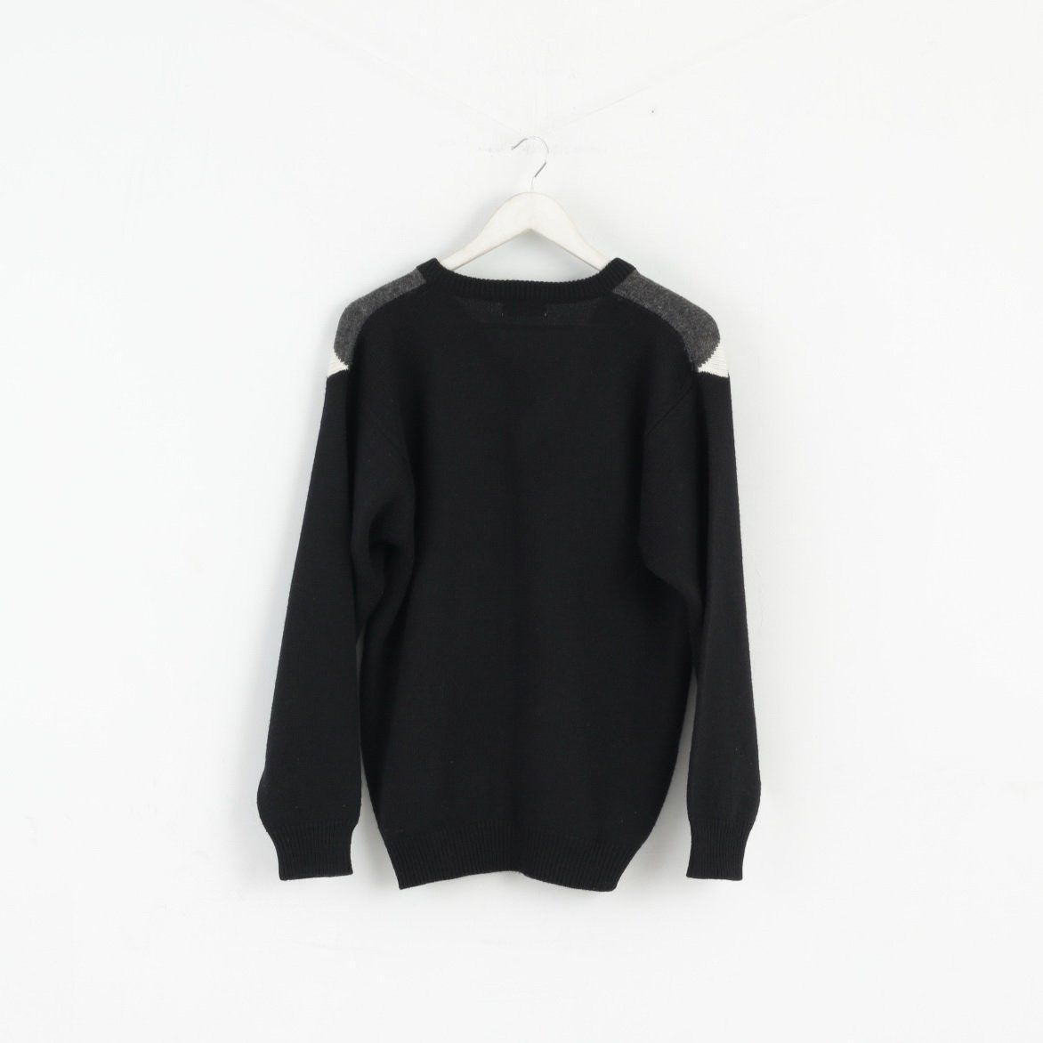Vintage Essentials Men M Jumper Black Wool Blend Vintage 2944 Size US M / EU 48-50 / 2 - 6 Thumbnail