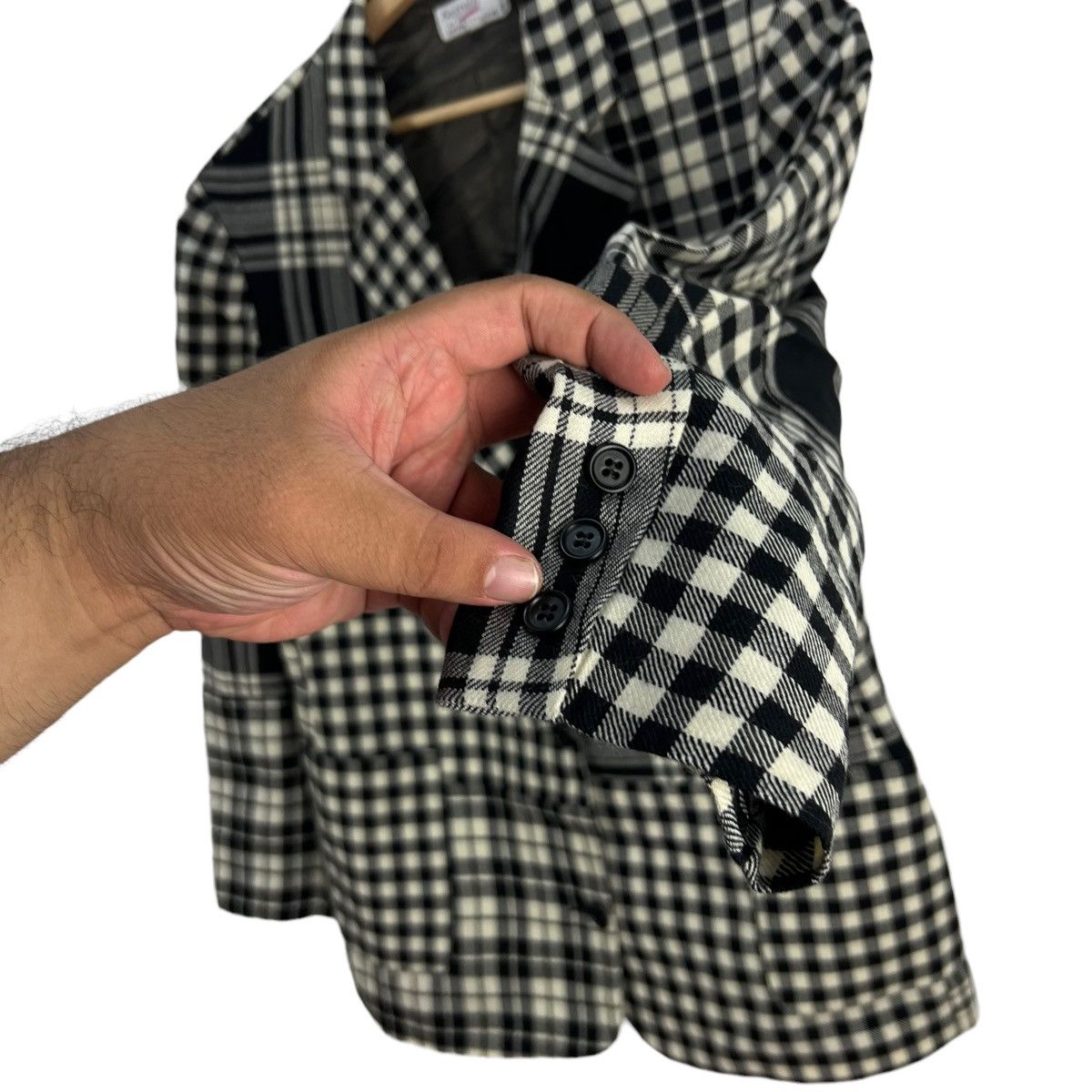 Vintage SEGRETA BY EMMANUEL SCHVILI MADE IN ITALY TARTAN DESIGN Size US S / EU 44-46 / 1 - 5 Thumbnail