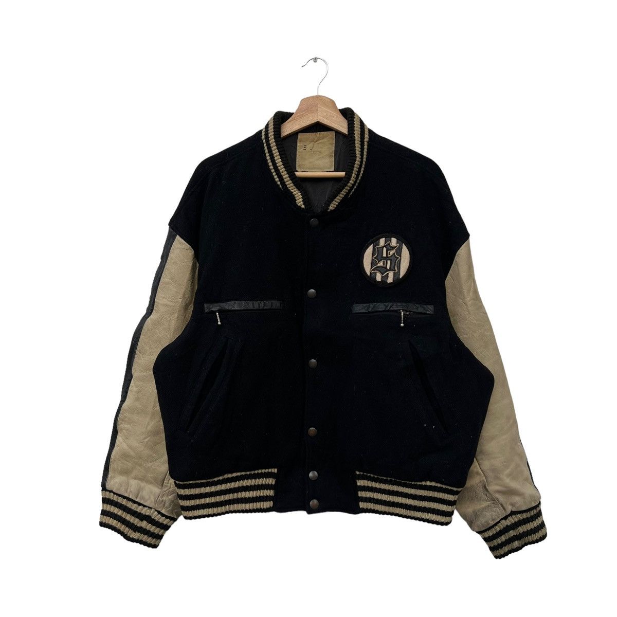 Toyo Enterprises VINTAGE VARSITY JACKET LEATHER HANDLING BIG LOGO SUIBI JAPAN Size US L / EU 52-54 / 3 - 1 Thumbnail