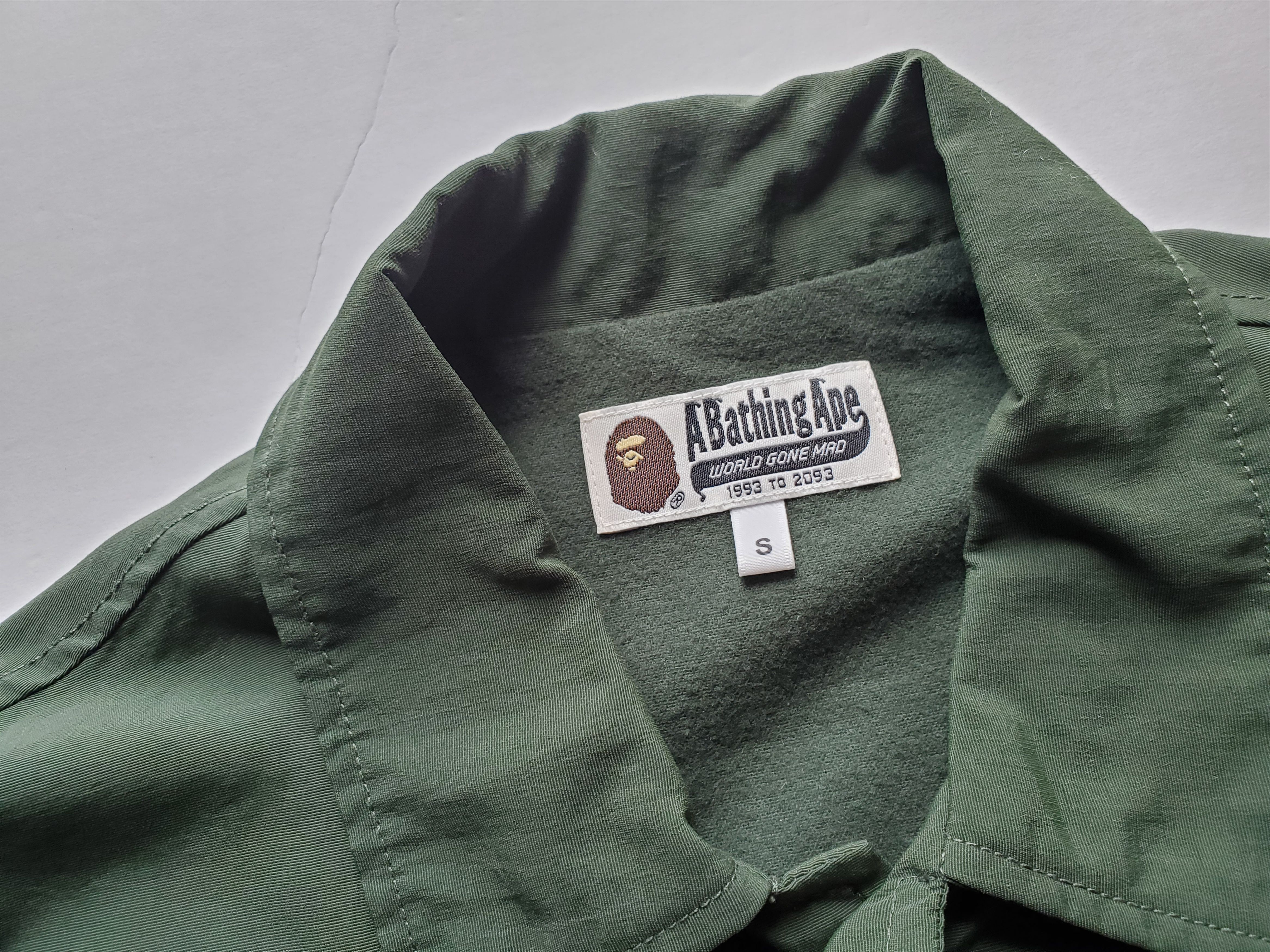 Bape Bape A Bathing Ape Logo Coach Jacket Green Size Small Size US S / EU 44-46 / 1 - 4 Thumbnail
