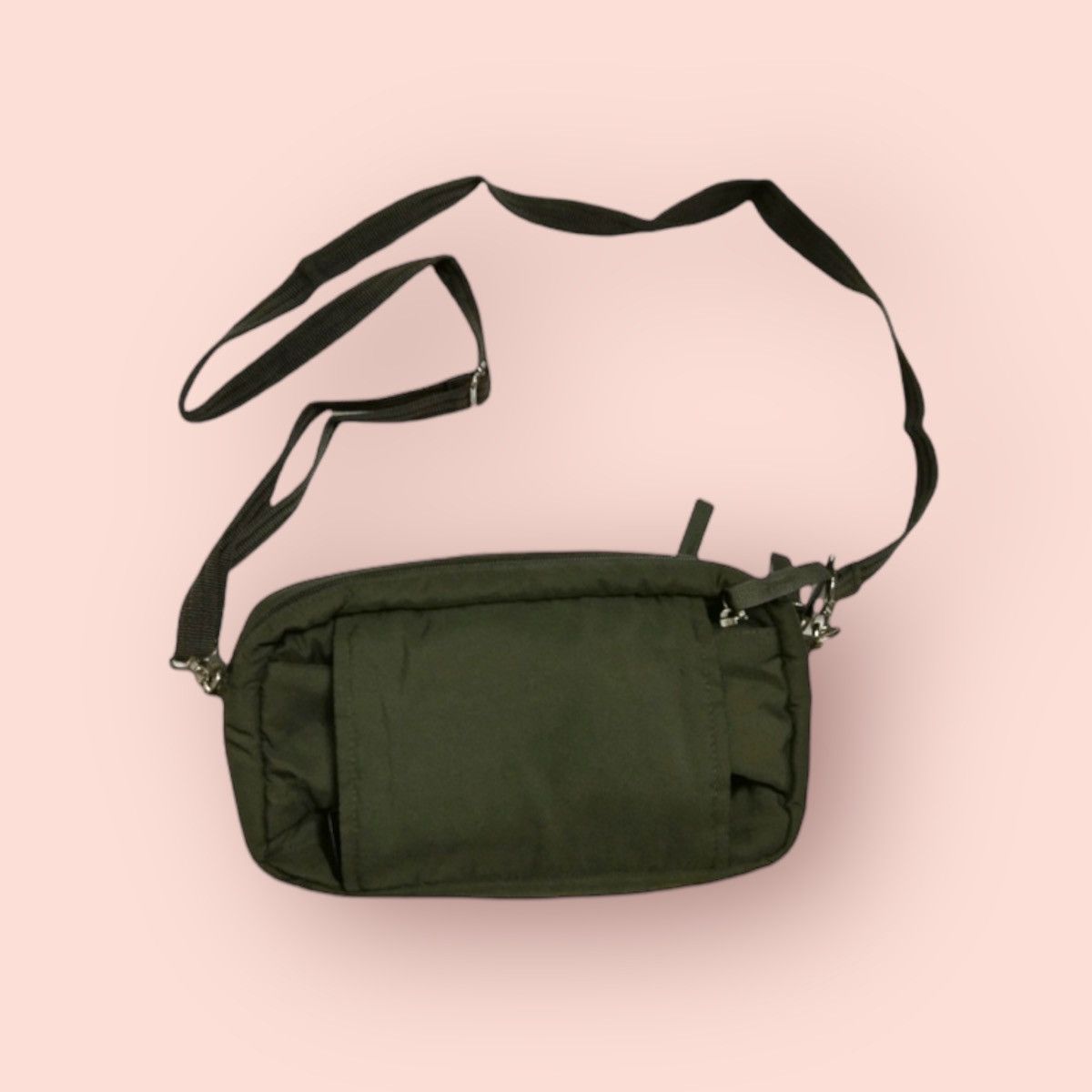 Japanese Brand × Uniqlo UNIQLO 3 WAY UTILITY TRAVEL POUCH/BODYBAG/ WAISTBAG Size ONE SIZE - 8 Thumbnail