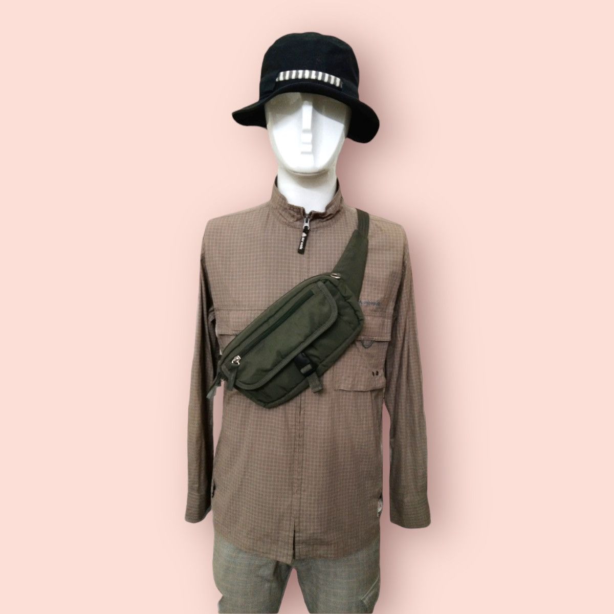 Japanese Brand × Uniqlo UNIQLO 3 WAY UTILITY TRAVEL POUCH/BODYBAG/ WAISTBAG Size ONE SIZE - 21 Thumbnail