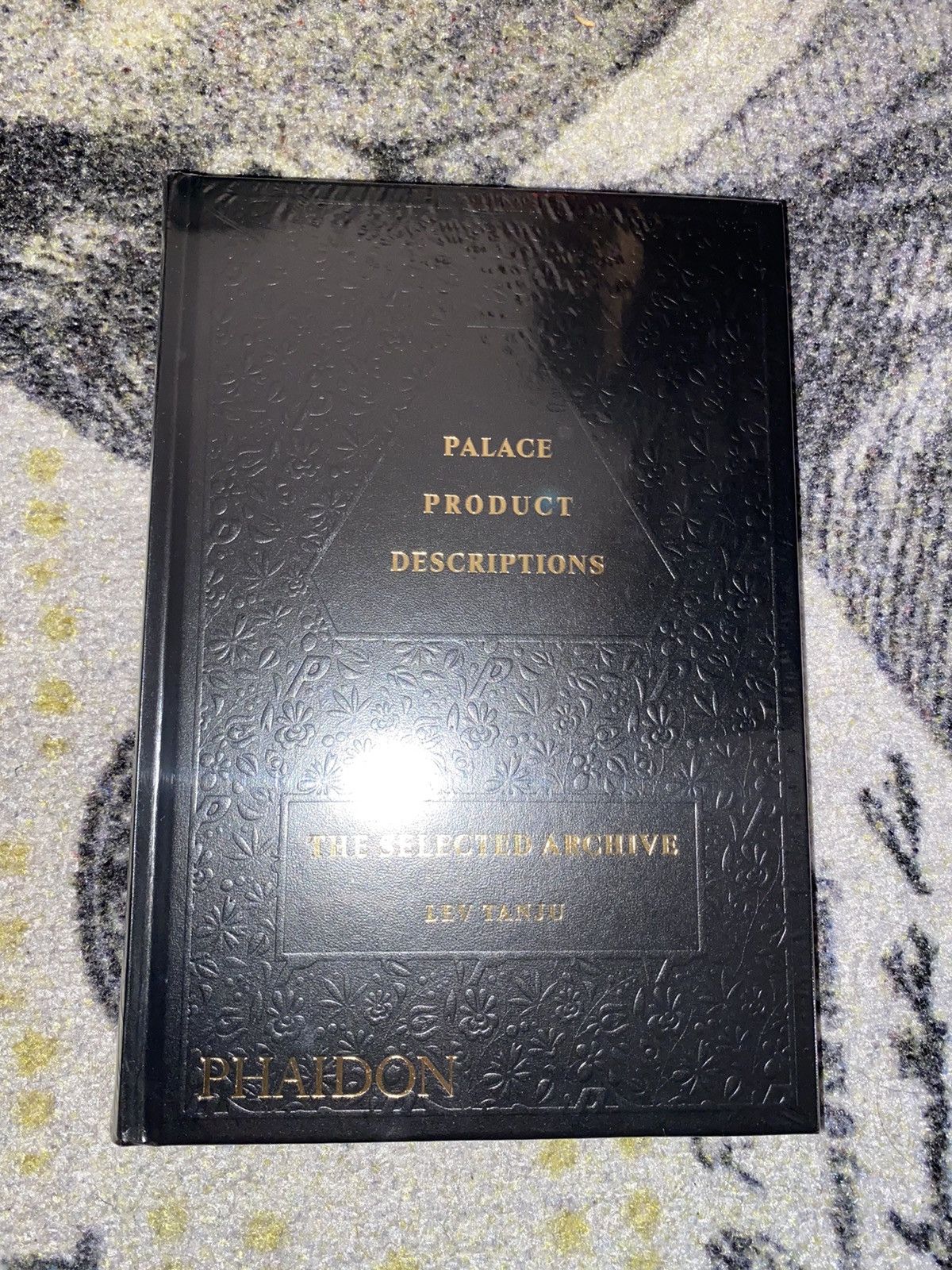 Palace Palace Product Descriptions: The Selected Archive Book Size ONE SIZE - 1 Thumbnail