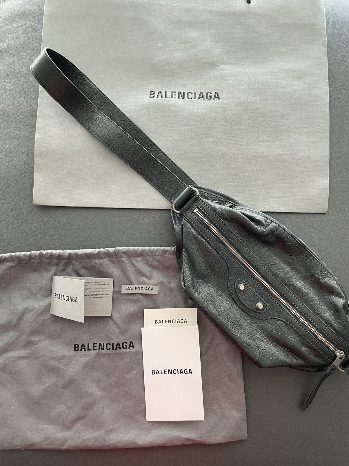 Balenciaga Rare Limited Edition Sold Out Leather Bum Bely Bag Size ONE SIZE - 7 Thumbnail
