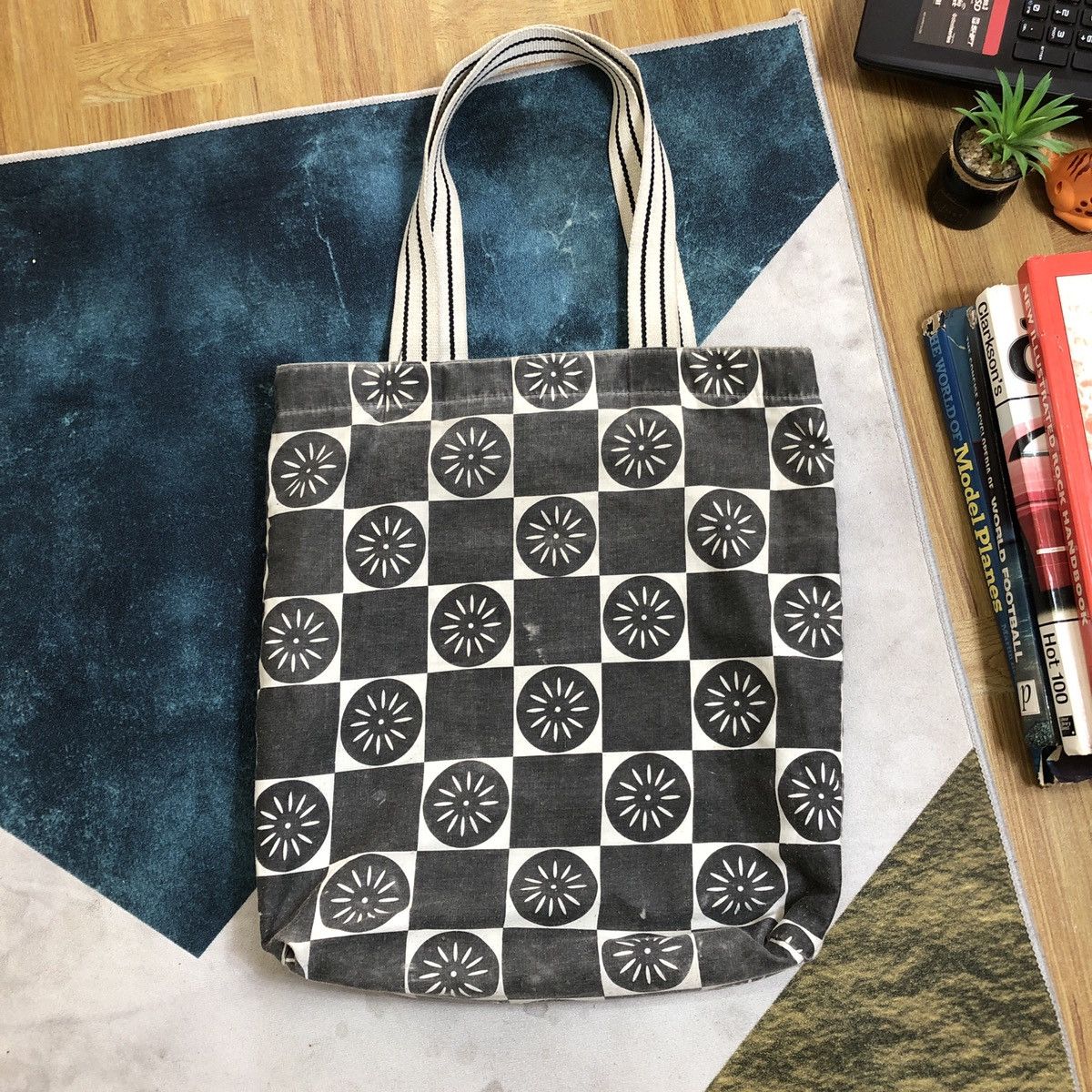 Japanese Brand × Takeo Kikuchi Takeo Kikuchi Japan Denim Reversible Tote Bag Size ONE SIZE - 4 Thumbnail