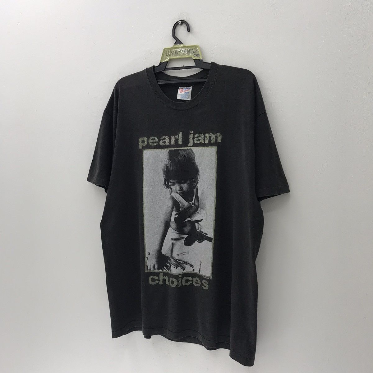Band Tees Pearl Jam Choices Vintage 90s Shirt Kids Prefer Crayons Gun Size US XL / EU 56 / 4 - 5 Thumbnail