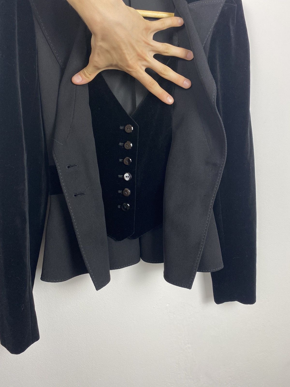 Giovanni Valentino RRP€2250 Valentino Cropped Velvet Double Lining Blazer W 4 Size S / US 4 / IT 40 - 6 Thumbnail
