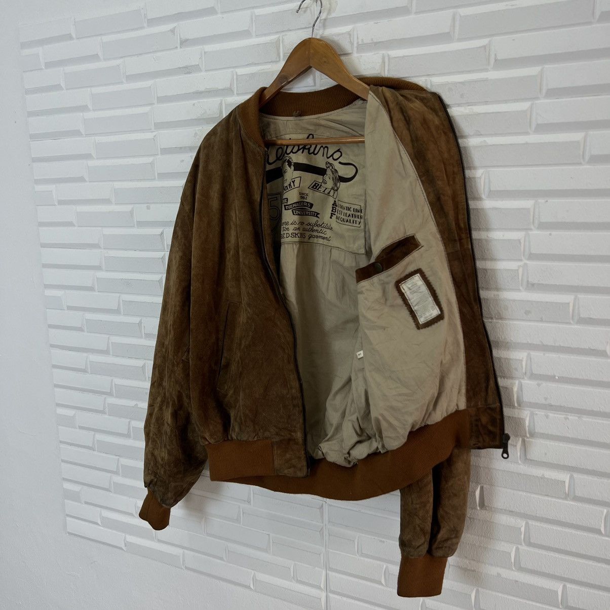 Toyo Enterprises VINTAGE REDSKINS PARIS GENUINE LEATHER BIG LOGO LINING Size US L / EU 52-54 / 3 - 15 Thumbnail
