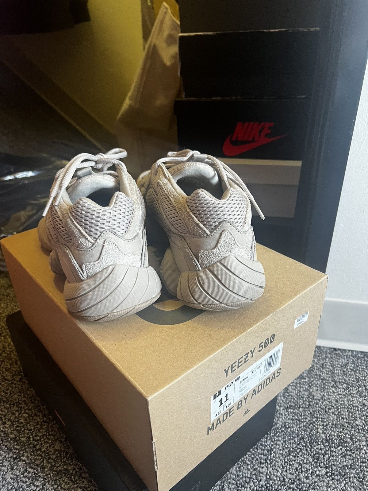 Adidas Yeezy 500 Taupe light Size US 11 / EU 44 - 2 Thumbnail