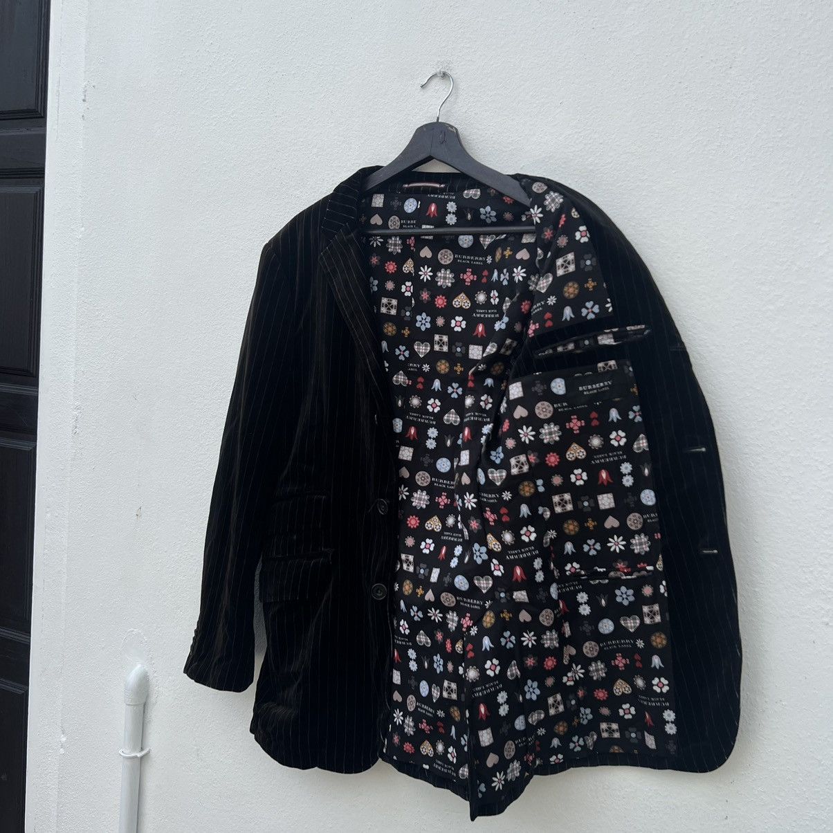 Burberry BURBERRY BLACK LABEL VELVEL CASUAL JACKET FULL PRINT Size US M / EU 48-50 / 2 - 9 Thumbnail
