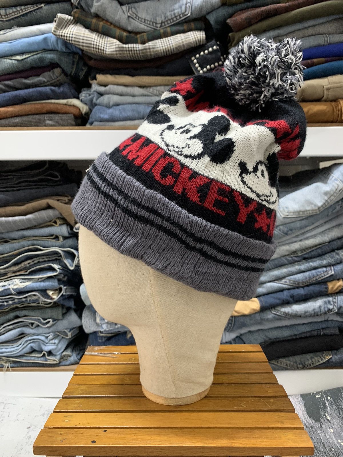 Mickey Mouse Mickey Mouse Ski Snowboarding Beanie Hat Size ONE SIZE - 3 Thumbnail