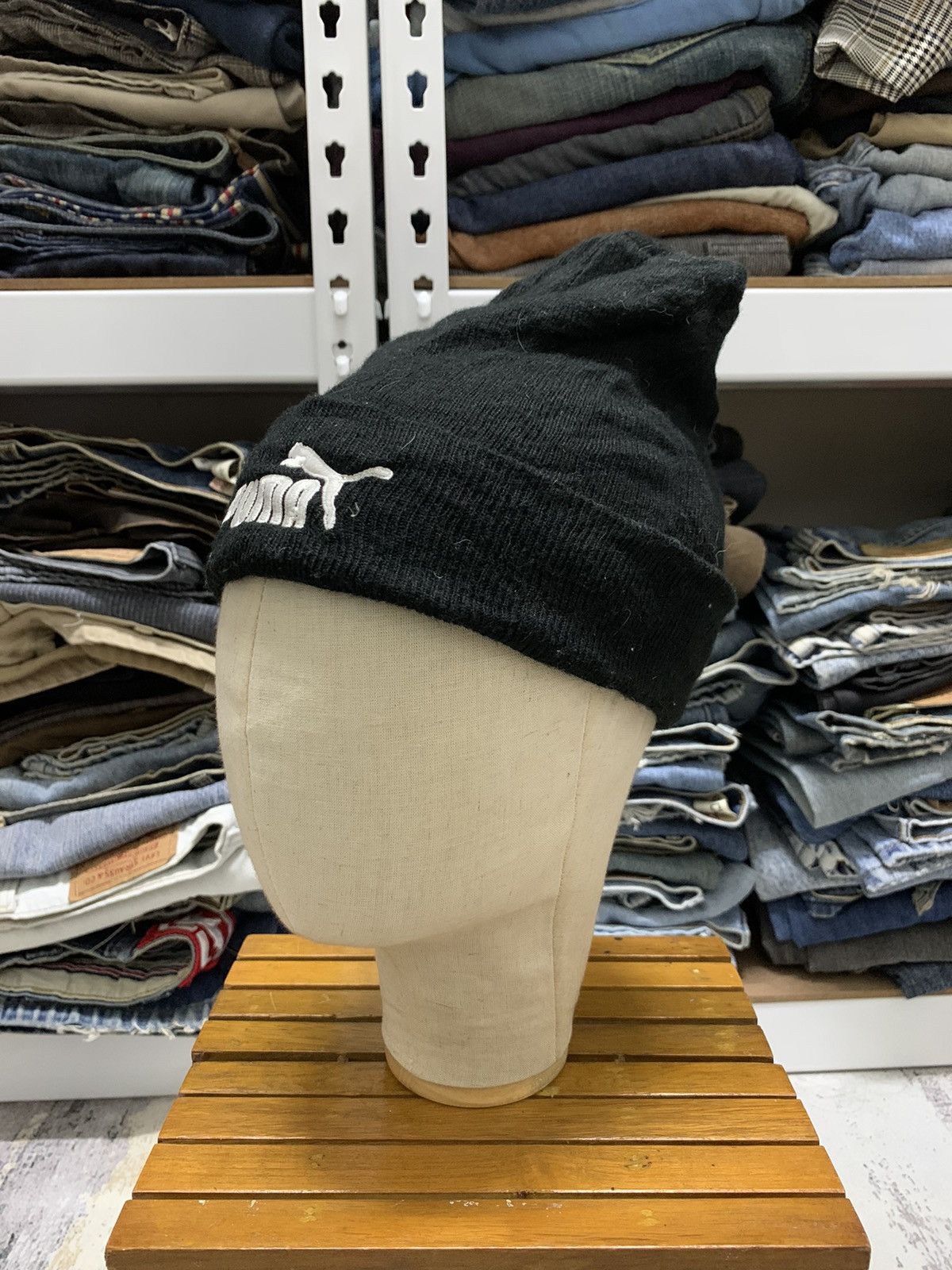 Puma Vintage Sportswear 90s Puma Embroidered Big Logo Beanie Hats Size ONE SIZE - 1 Thumbnail