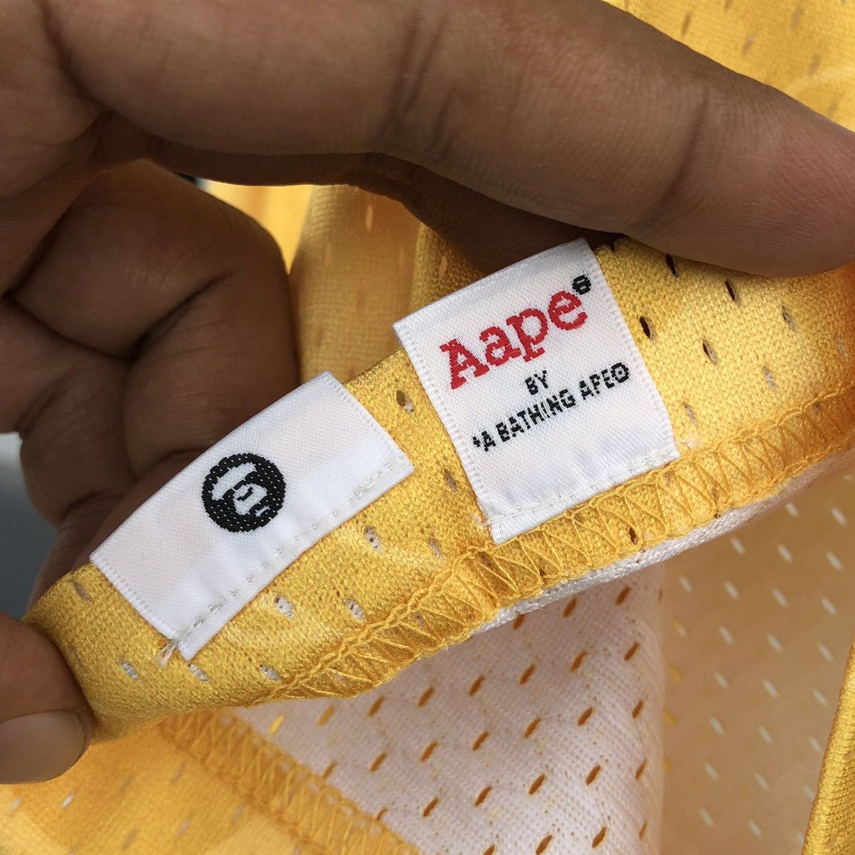 Aape AAPE BY A BATHING APE X Mitchell&Ness NBA LAKERS Tee Size US M / EU 48-50 / 2 - 11 Thumbnail