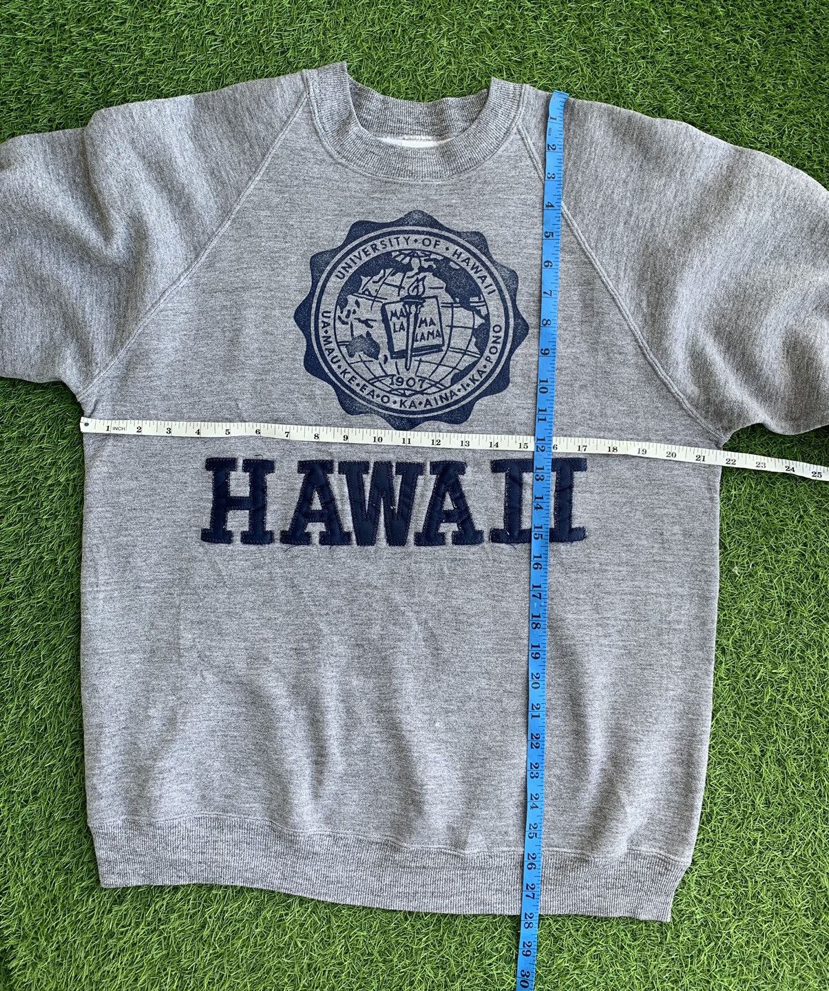 Vintage 90' University Of Hawaii Sweatshirts Size US M / EU 48-50 / 2 - 8 Thumbnail