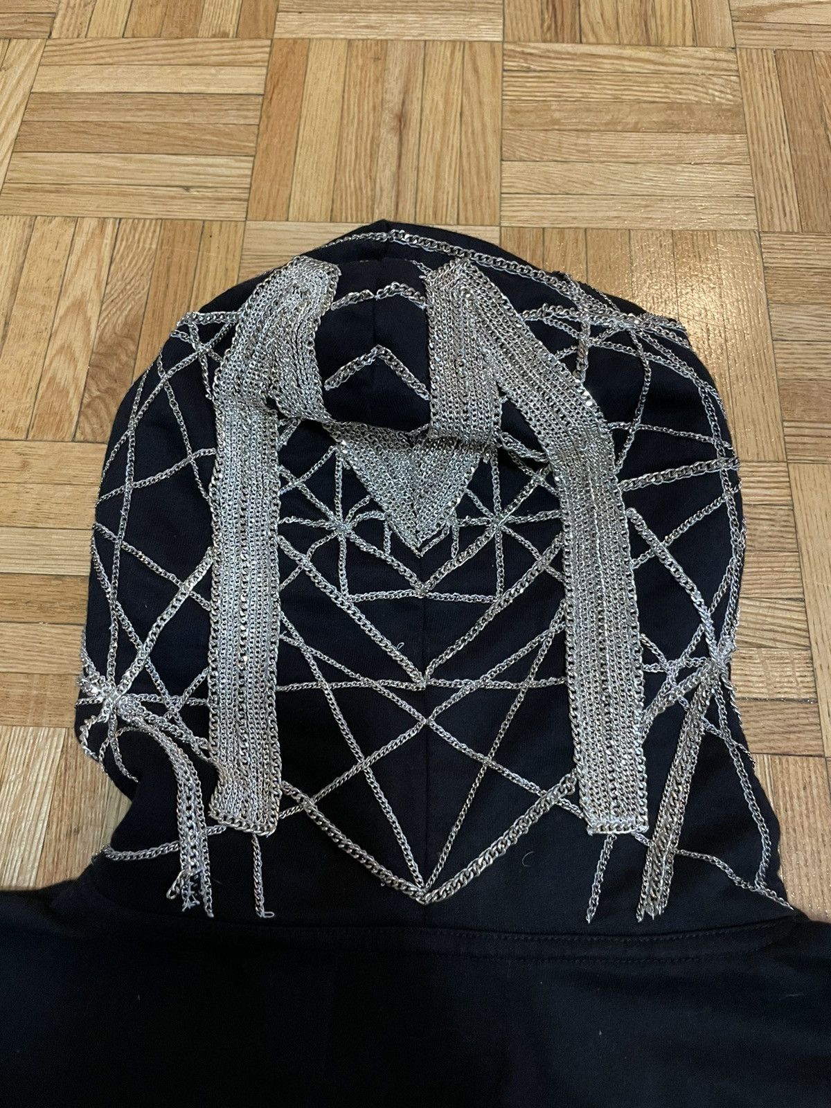 Vintage Rare Vintage hoodie with chains Size US M / EU 48-50 / 2 - 3 Thumbnail