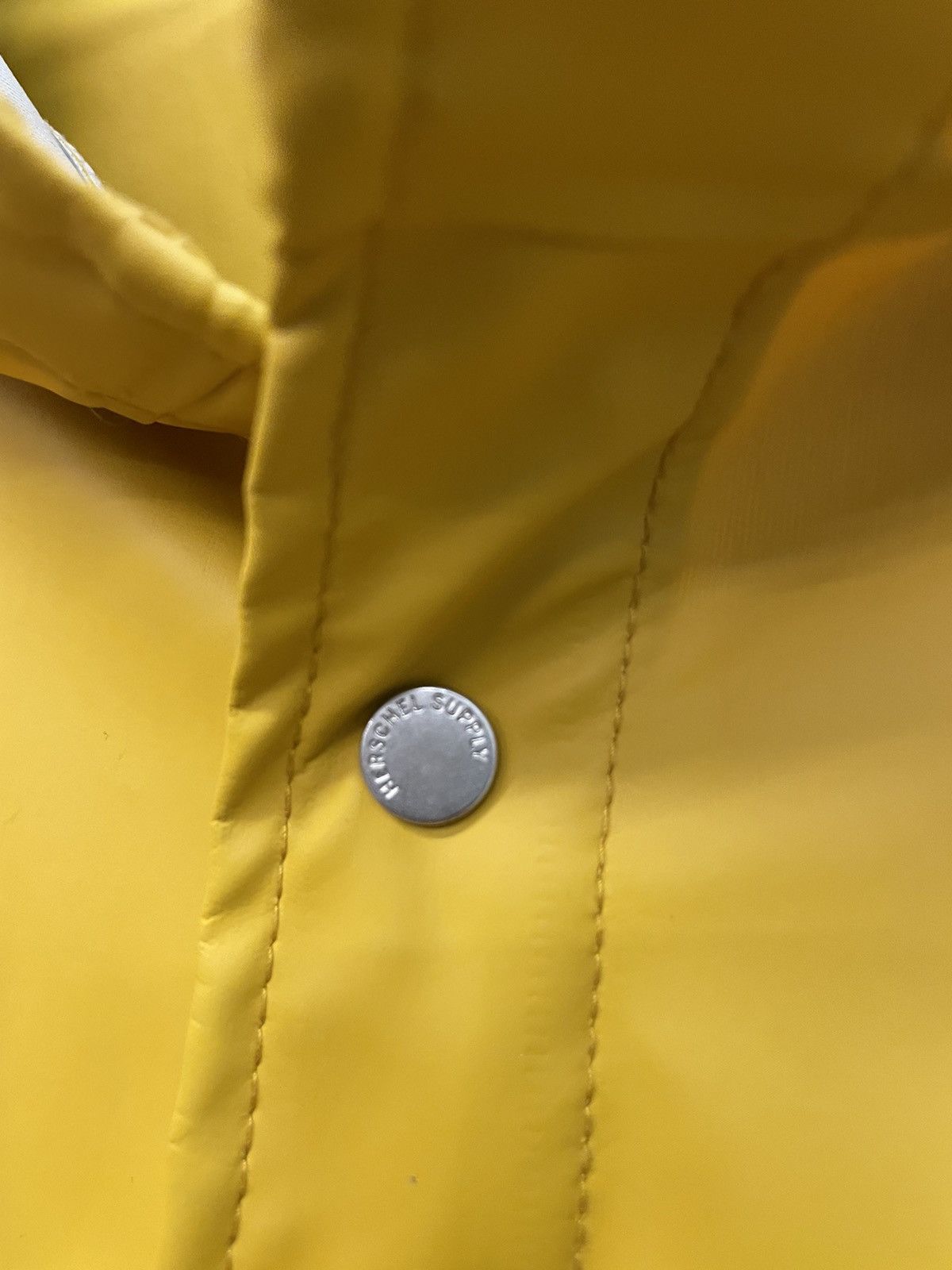 Herschel Supply Co. Yellow Herschel supply co. Rain coat multicoloured pockets Size US L / EU 52-54 / 3 - 2 Thumbnail