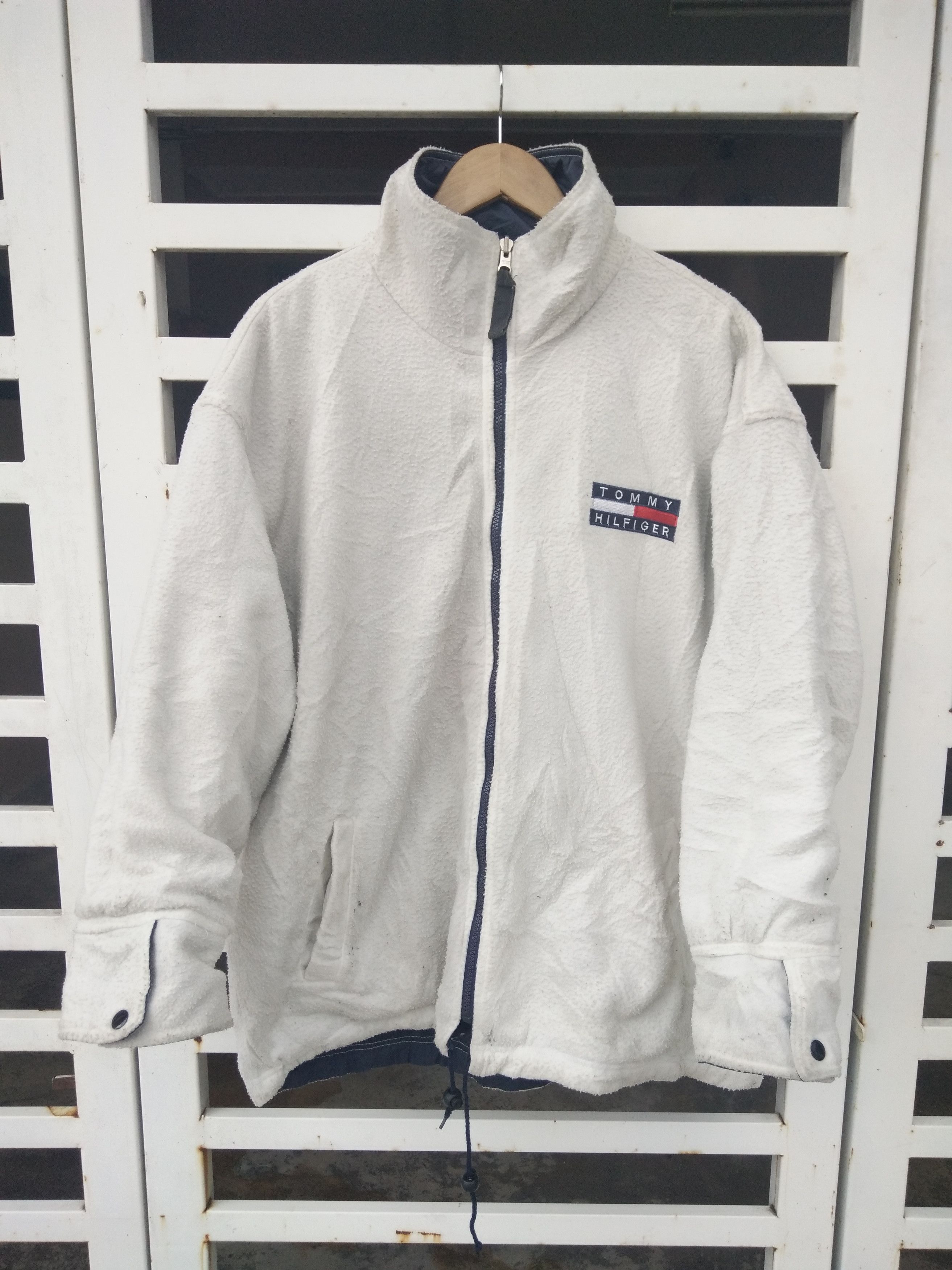 Tommy Hilfiger Tommy Hilfiger Men's Reversible Winter Jacket Christmas Eve Size US XL / EU 56 / 4 - 6 Thumbnail