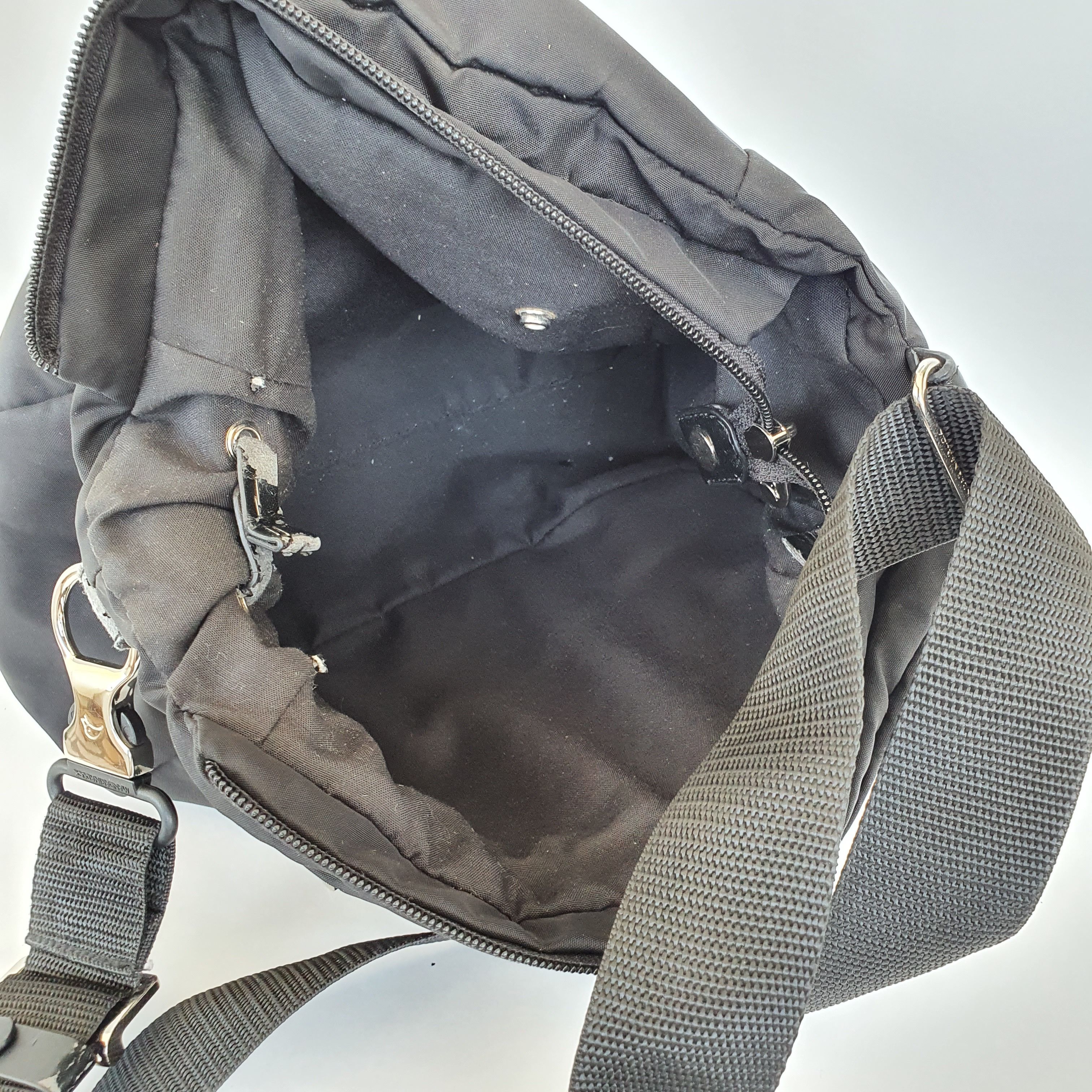 Mandarina Duck × Yohji Yamamoto Rare Nylon Mandarina Duck cross body Shoulder bag Size ONE SIZE - 7 Thumbnail
