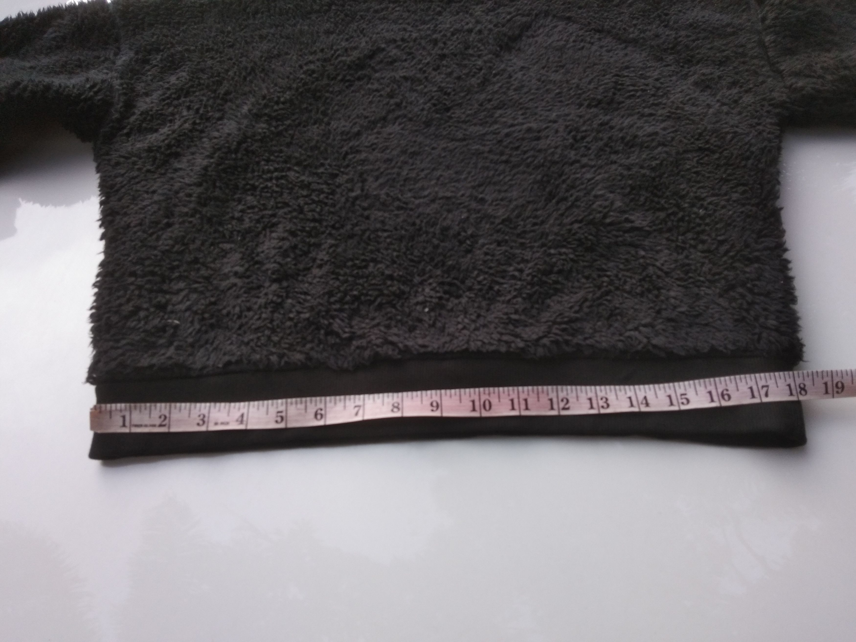 Japanese Brand × Uniqlo UNIQLO FAUX FUR FLEECE CROPPED SWEATSHIRT Size US M / EU 48-50 / 2 - 9 Thumbnail