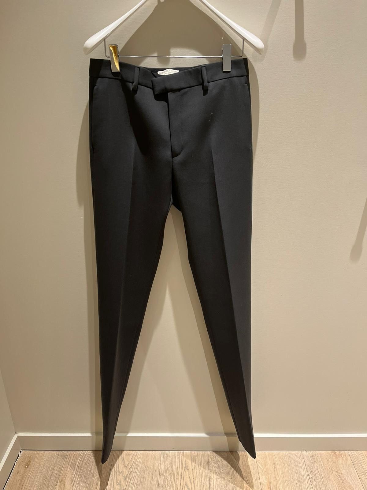 Bottega Veneta Casual Pants in Graphite Size US 32 / EU 48 - 2 Thumbnail