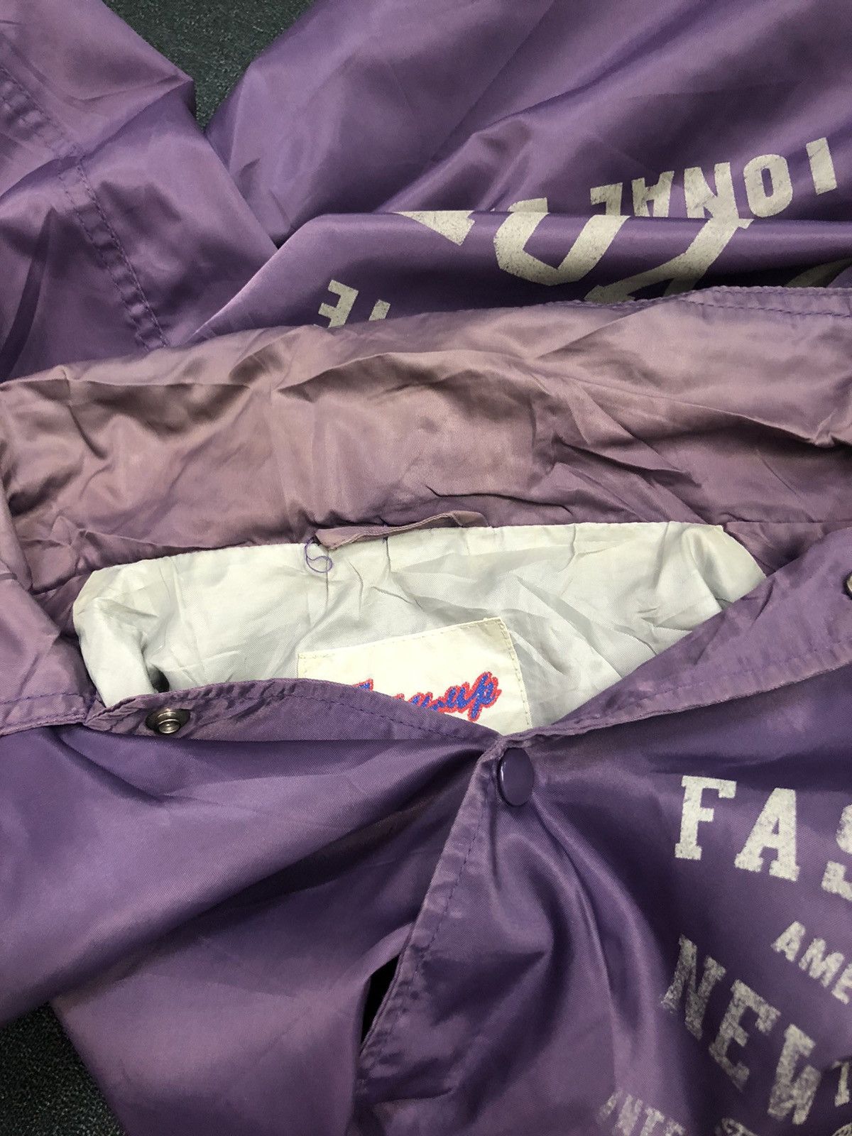 Japanese Brand Vintage Tray Up Faded Spell Out Big Logo Hoodie Jacket Size US XXL / EU 58 / 5 - 12 Thumbnail