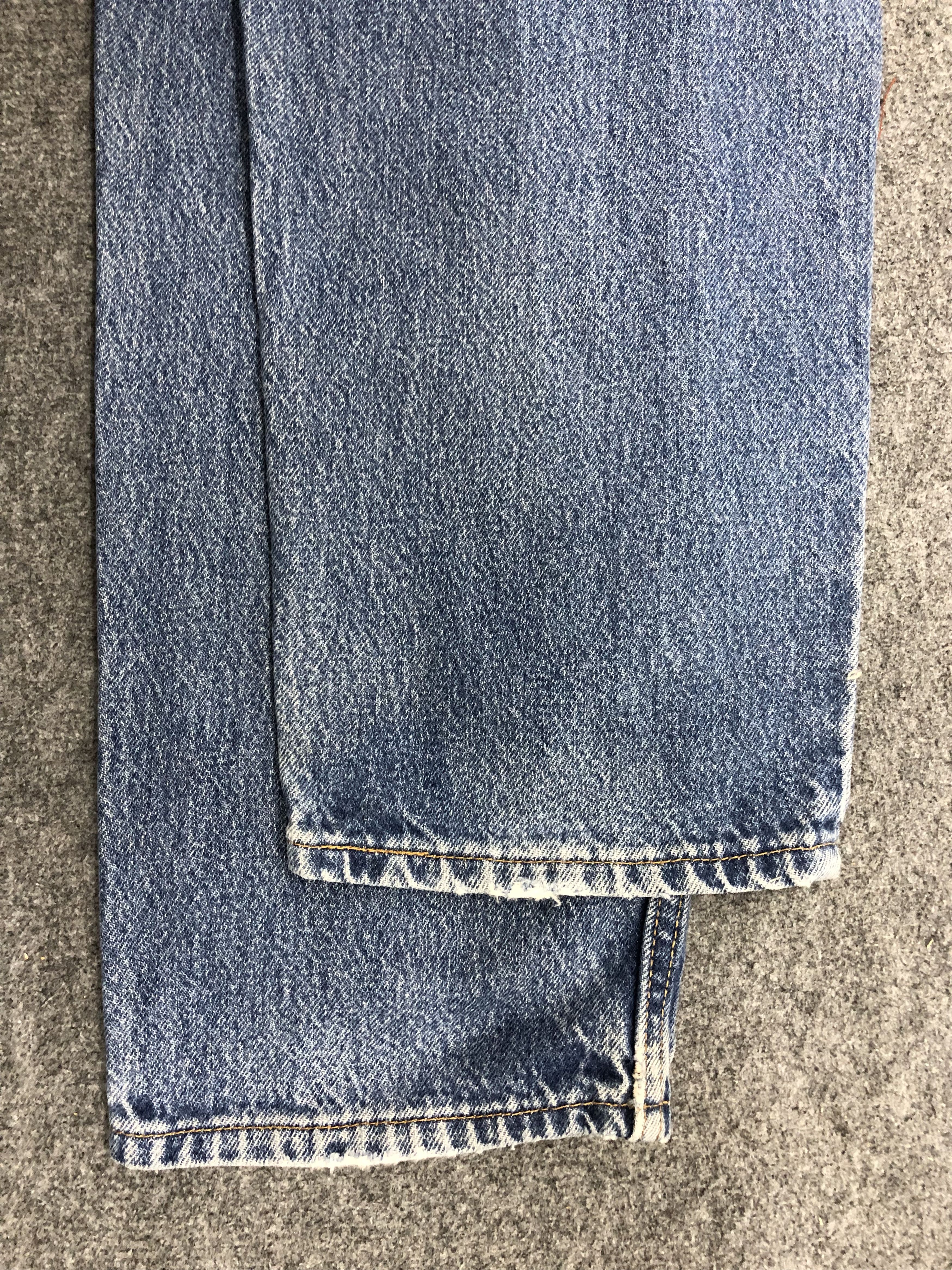 Levi's × Vintage Vintage 90s Levis 550 Denim DP1074 Size US 34 / EU 50 - 13 Thumbnail