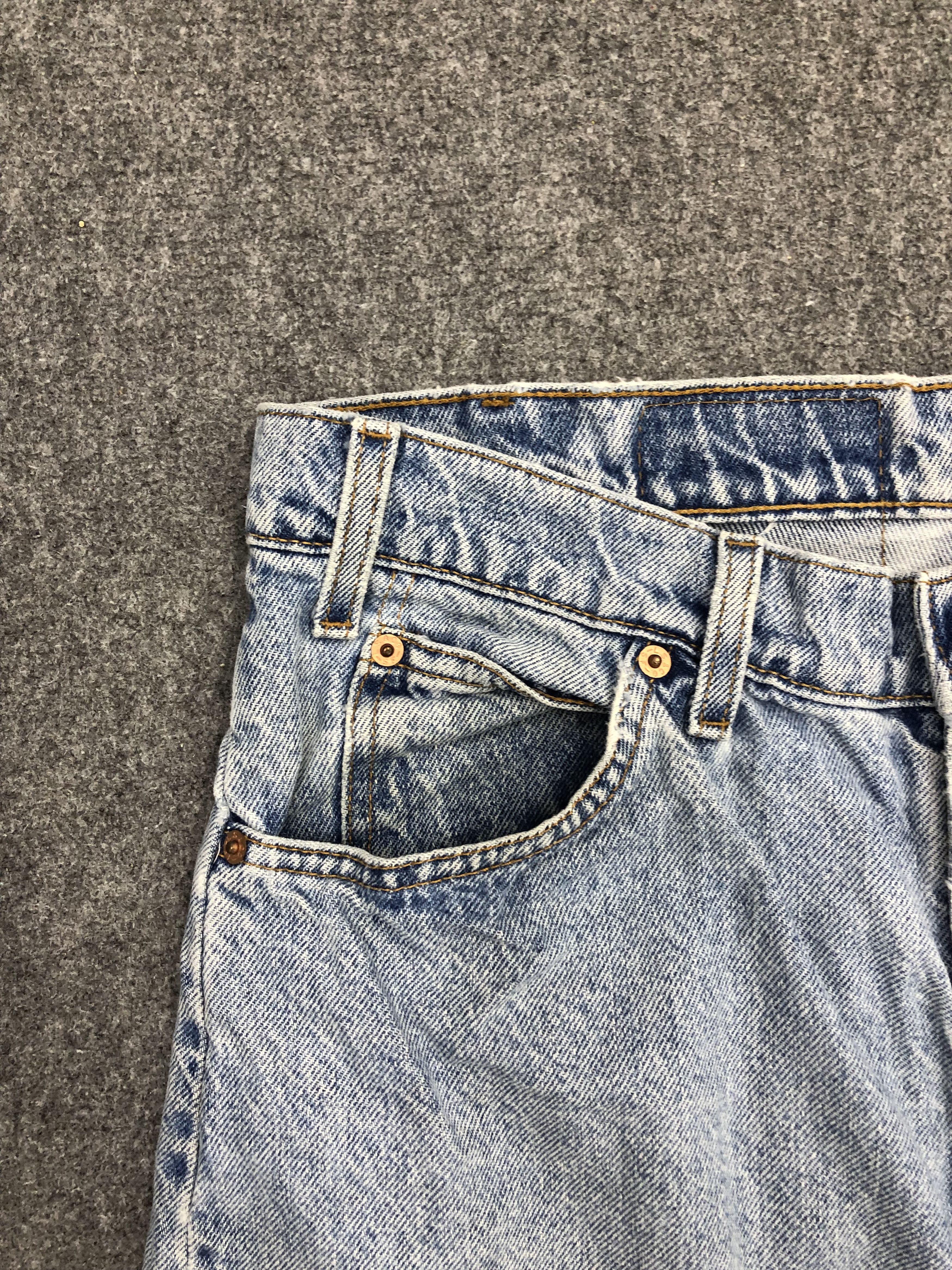 Levi's Vintage Levis 550 Denim DP1169 Size US 34 / EU 50 - 5 Thumbnail