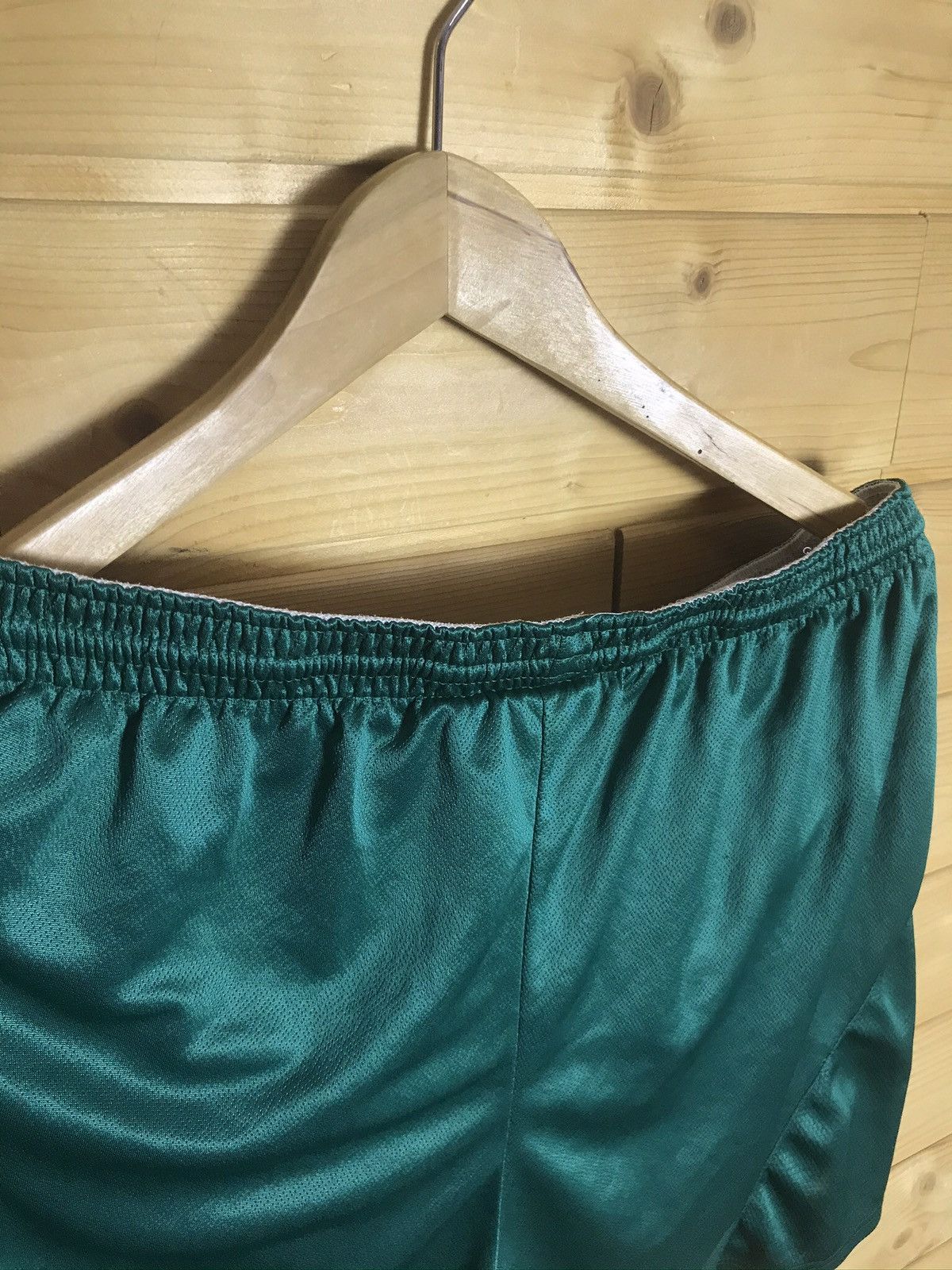 Puma vintage puma shorts Size US 36 / EU 52 - 6 Thumbnail