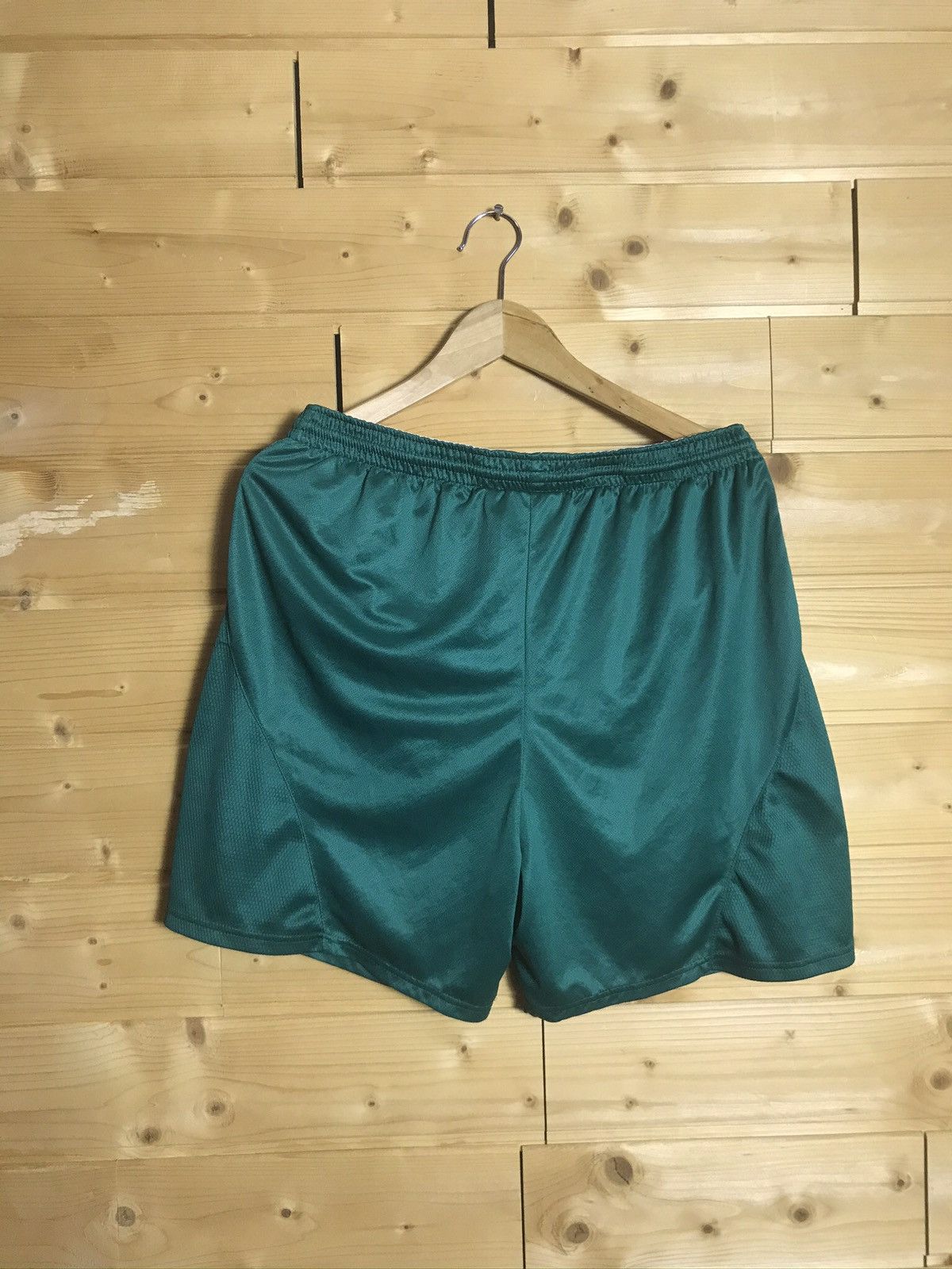 Puma vintage puma shorts Size US 36 / EU 52 - 5 Thumbnail