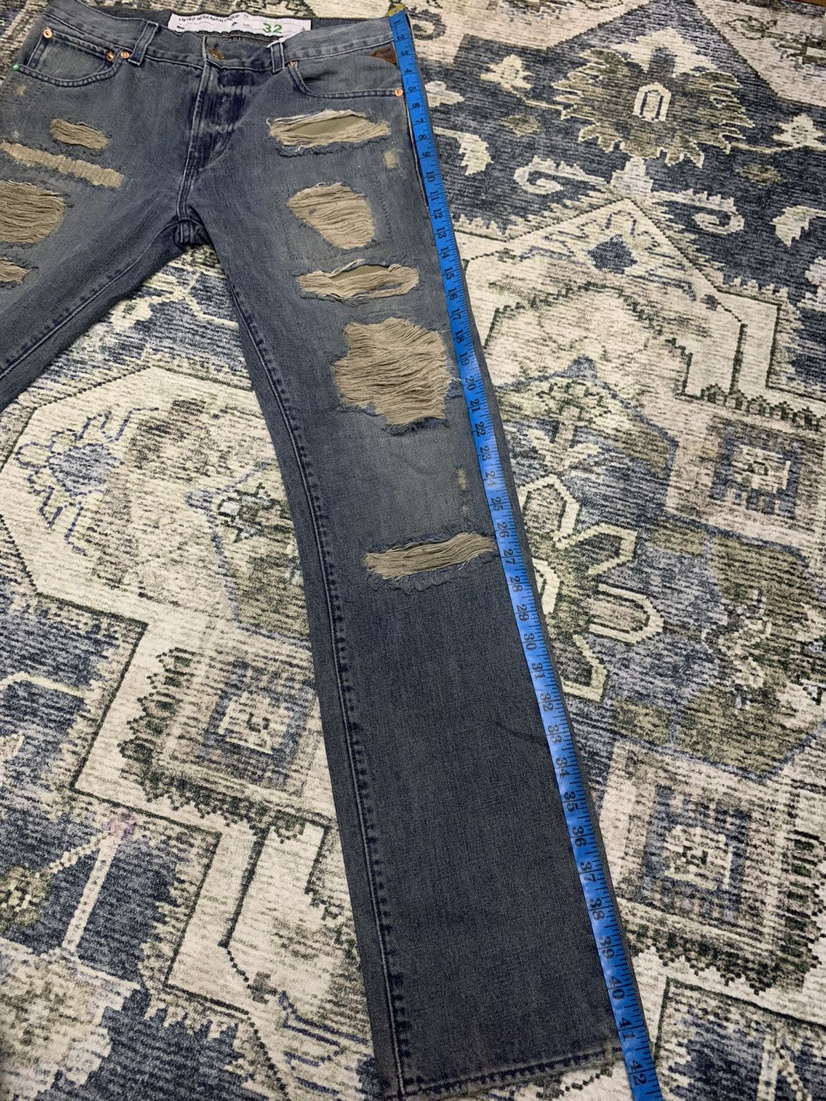 LRG Rare SAMPLE LRG Distressed Denim Size US 33 - 14 Thumbnail