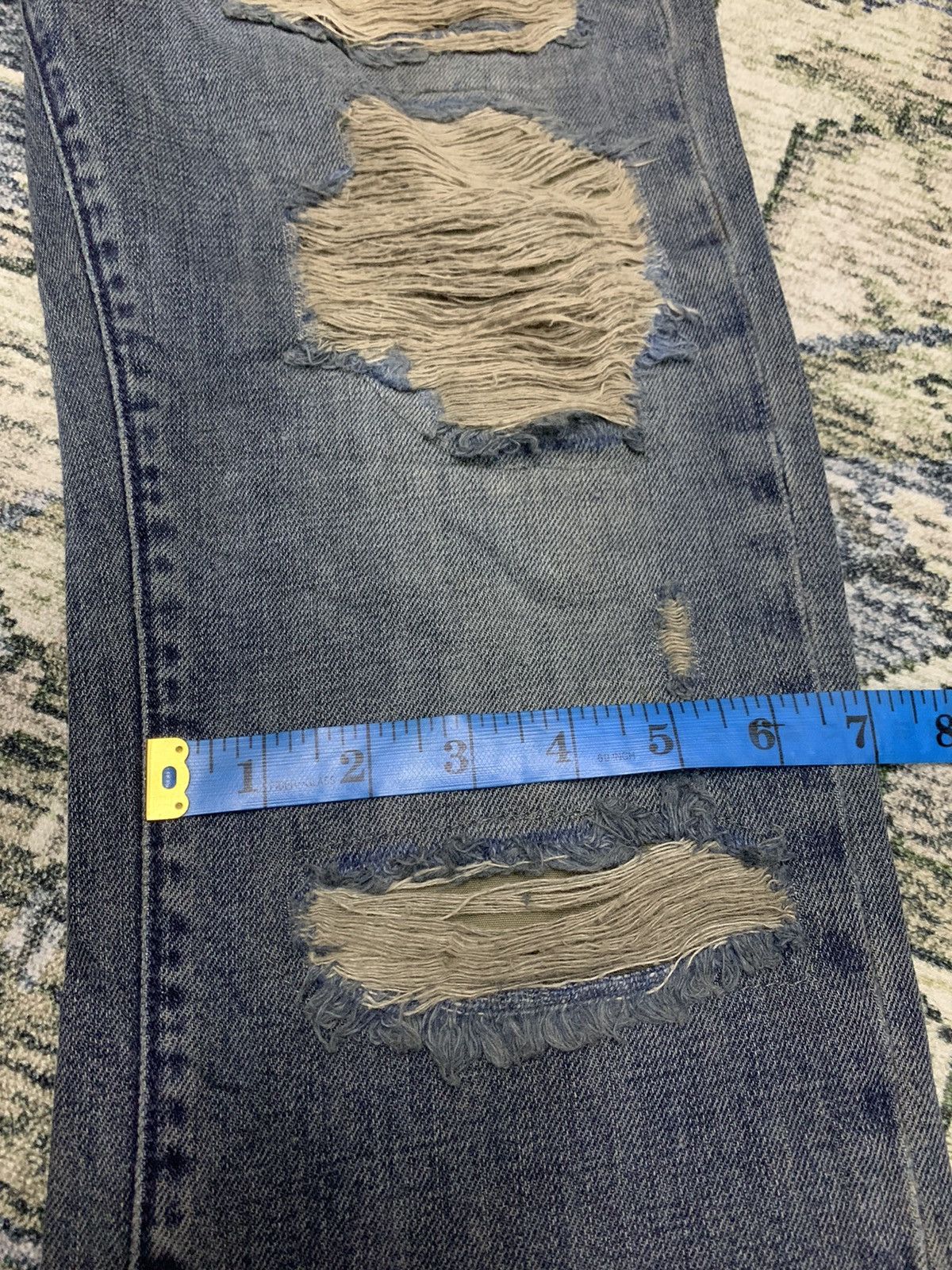 LRG Rare SAMPLE LRG Distressed Denim Size US 33 - 15 Thumbnail