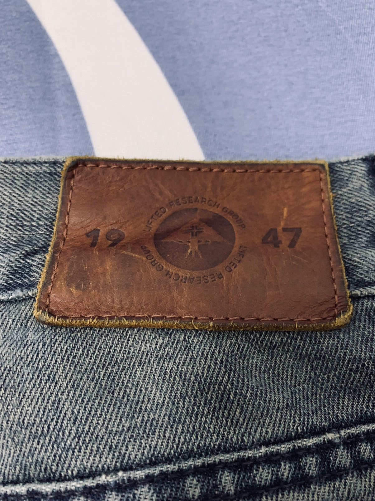 LRG Rare SAMPLE LRG Distressed Denim Size US 33 - 6 Thumbnail