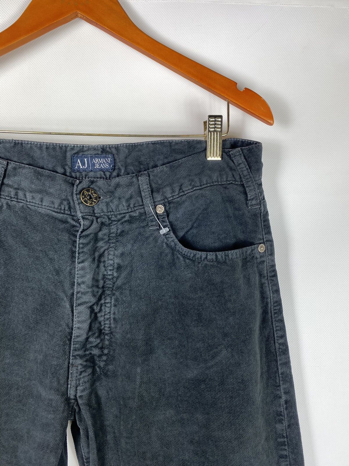 Armani VTG Armani Jeans men’s chino pants trousers size 32 Size US 32 / EU 48 - 3 Thumbnail