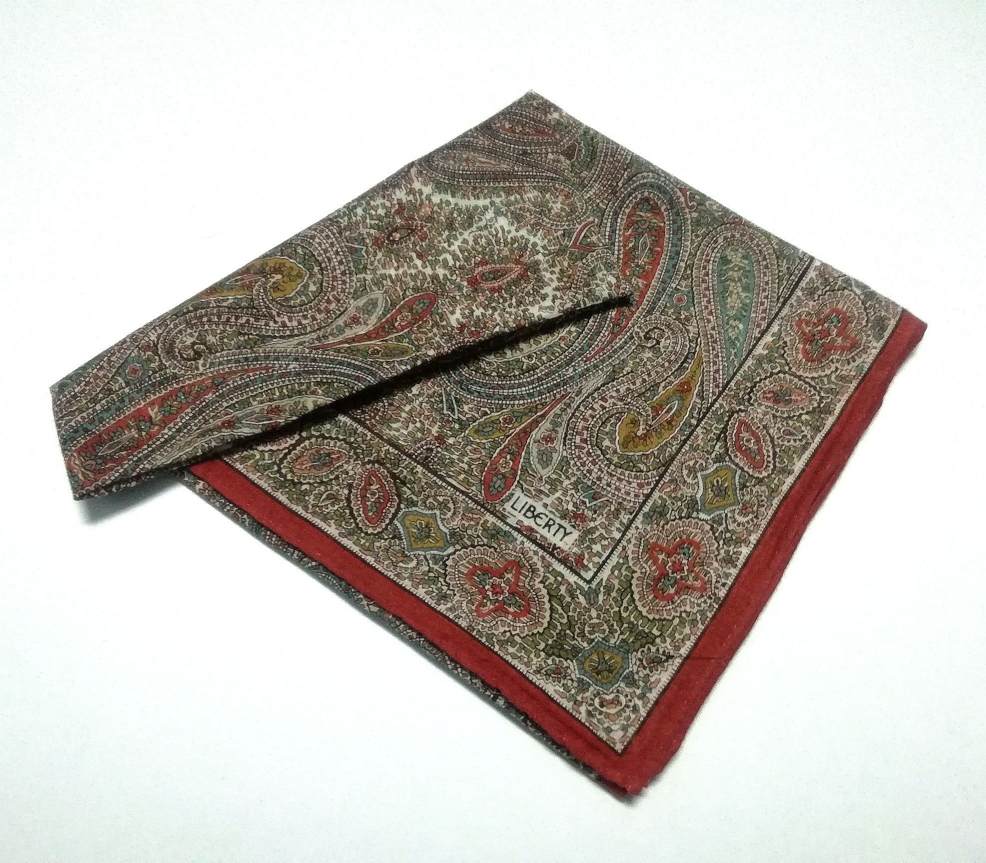 Liberty 🔥Free Shipping🔥Vintage Paisley Liberty Handkerchief Size ONE SIZE - 2 Thumbnail