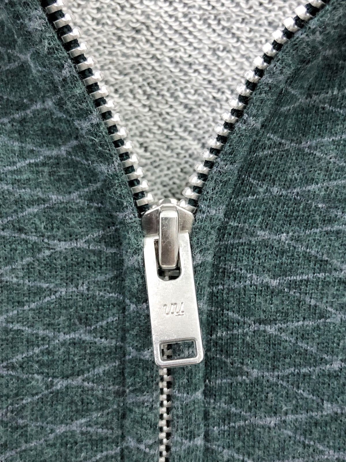 Undercover × Uniqlo A/W12 Undercover x Uniqlo Zipper Hoodie Size US M / EU 48-50 / 2 - 14 Thumbnail