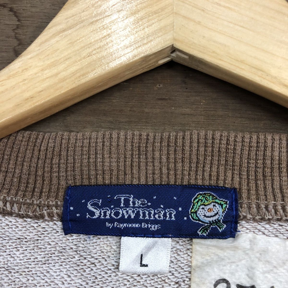 Vintage The Snowman vintage faded Brown Sweatshirt #3710 Size US L / EU 52-54 / 3 - 12 Thumbnail