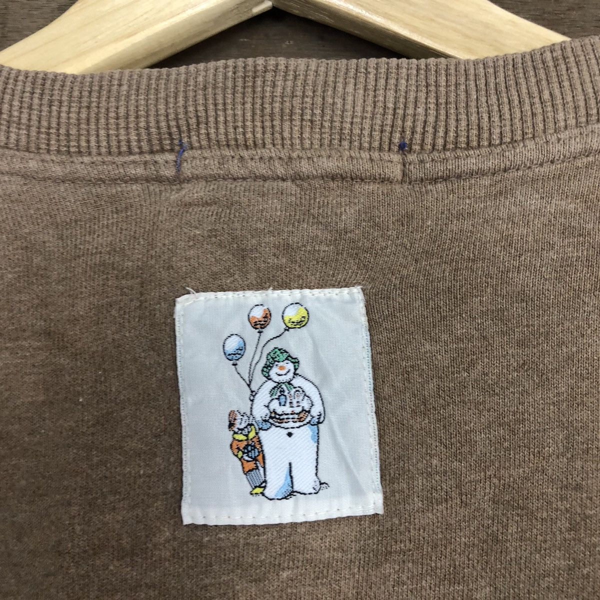 Vintage The Snowman vintage faded Brown Sweatshirt #3710 Size US L / EU 52-54 / 3 - 14 Thumbnail