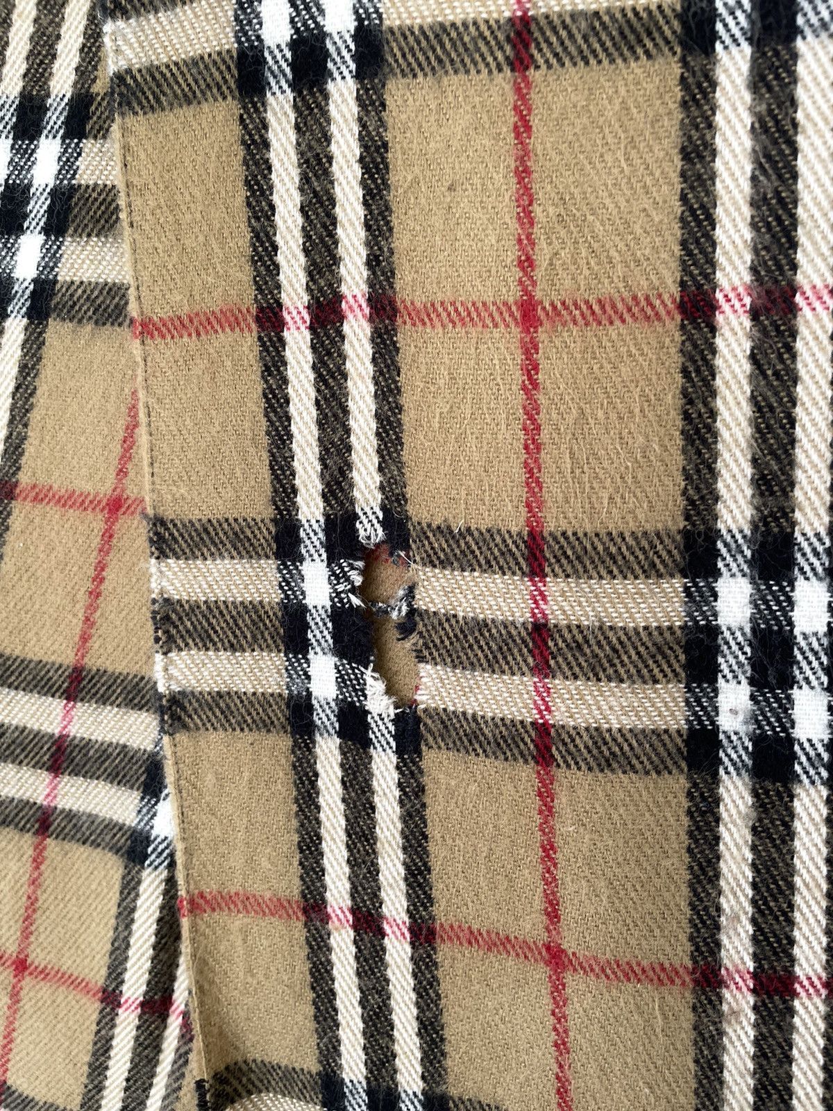 Burberry BURBERRY’S LAMBSWOOL MADE IN ENGLAND Size ONE SIZE - 3 Thumbnail