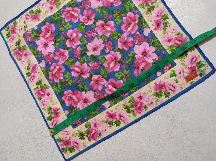 Kenzo Kenzo Handkerchief / Neckerchief / Bandana Floral Size ONE SIZE - 11 Thumbnail