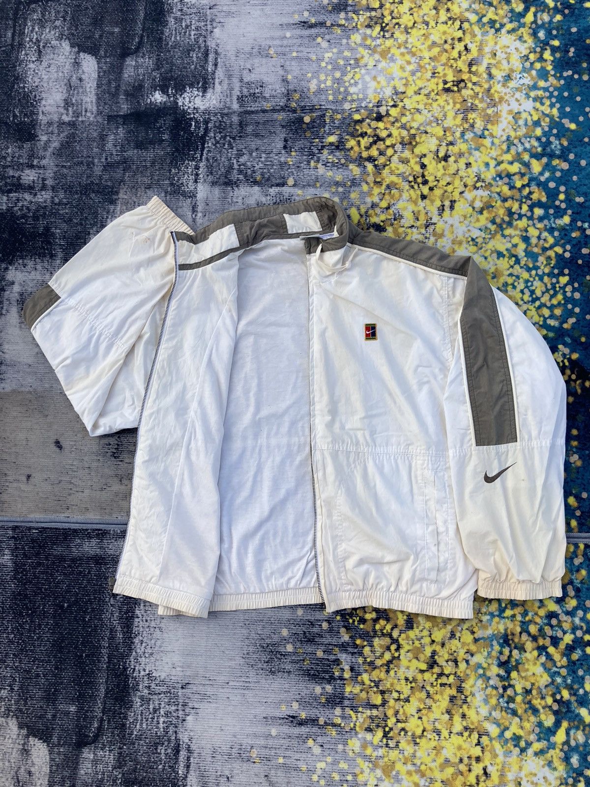 Nike × Vintage VINTAGE NIKE COURT LIGHT JACKET Size US XL / EU 56 / 4 - 2 Thumbnail