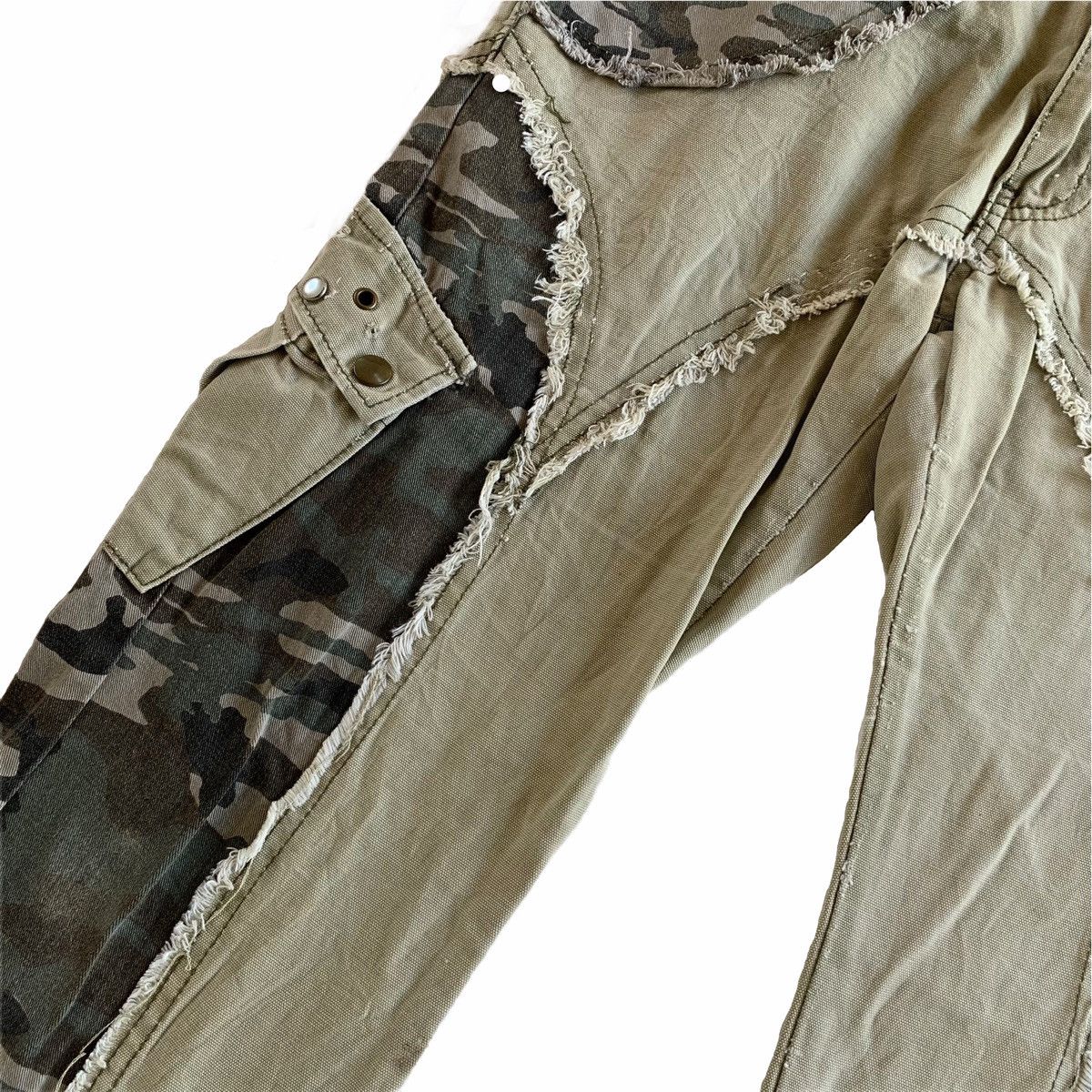 Other Japan Camo Military Style Cargo Distressed Pant Size US 32 / EU 48 - 8 Thumbnail