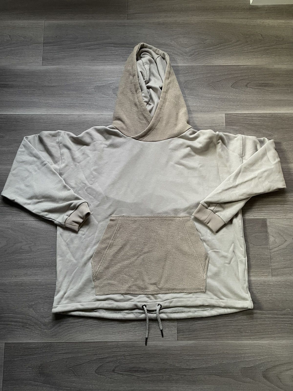 Other Future Past Kangaroo pocket hoodie Size US L / EU 52-54 / 3 - 1 Thumbnail
