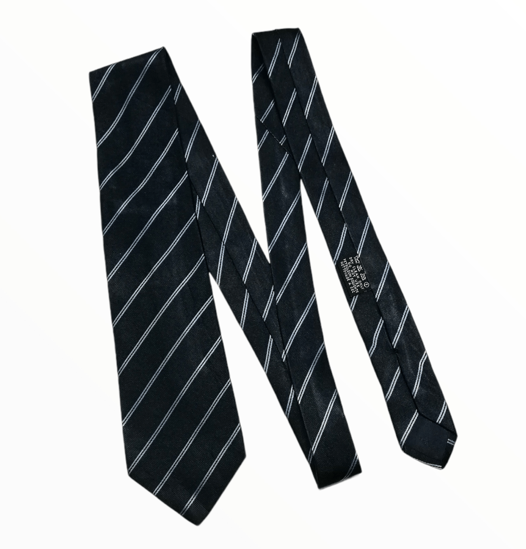 Chanel Chanel Paris Luxury Silk Necktie Men's Luxury Fashion Size ONE SIZE - 10 Thumbnail