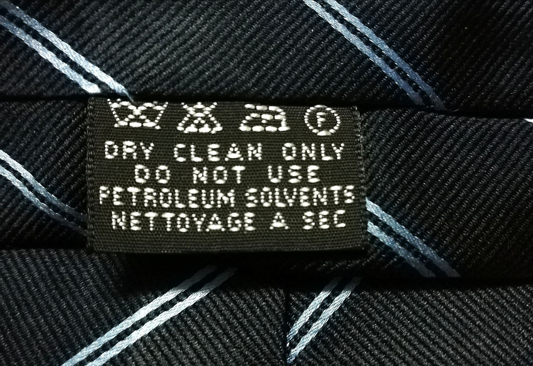Chanel Chanel Paris Luxury Silk Necktie Men's Luxury Fashion Size ONE SIZE - 4 Thumbnail