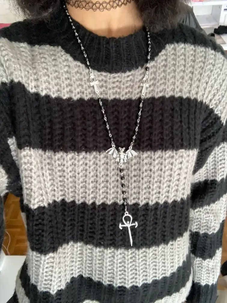 Jewelry Vampire Pendant Necklace Size ONE SIZE - 5 Thumbnail