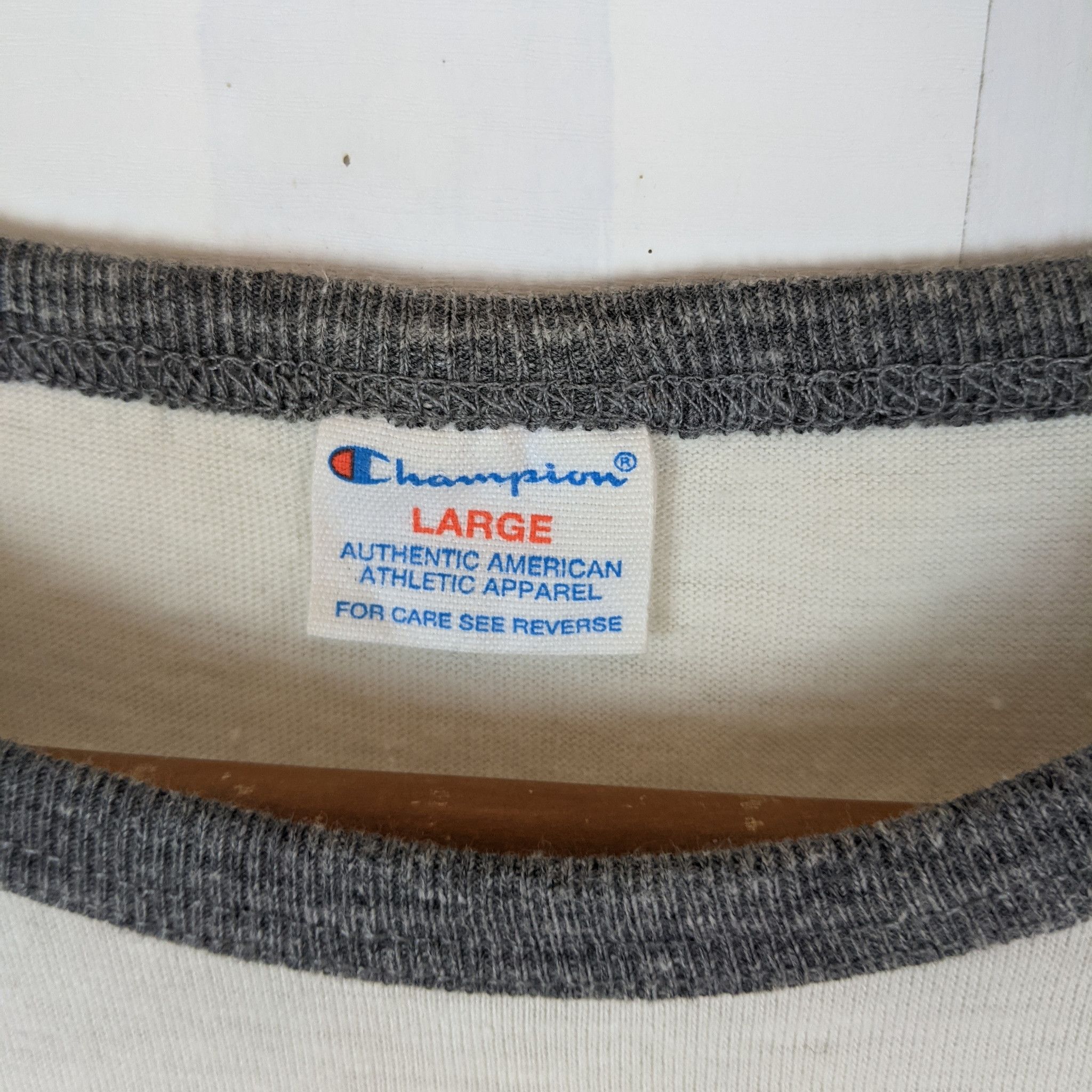 Champion Vintage 90's CHAMPION Plain Pocket T-Shirt Size US L / EU 52-54 / 3 - 9 Thumbnail