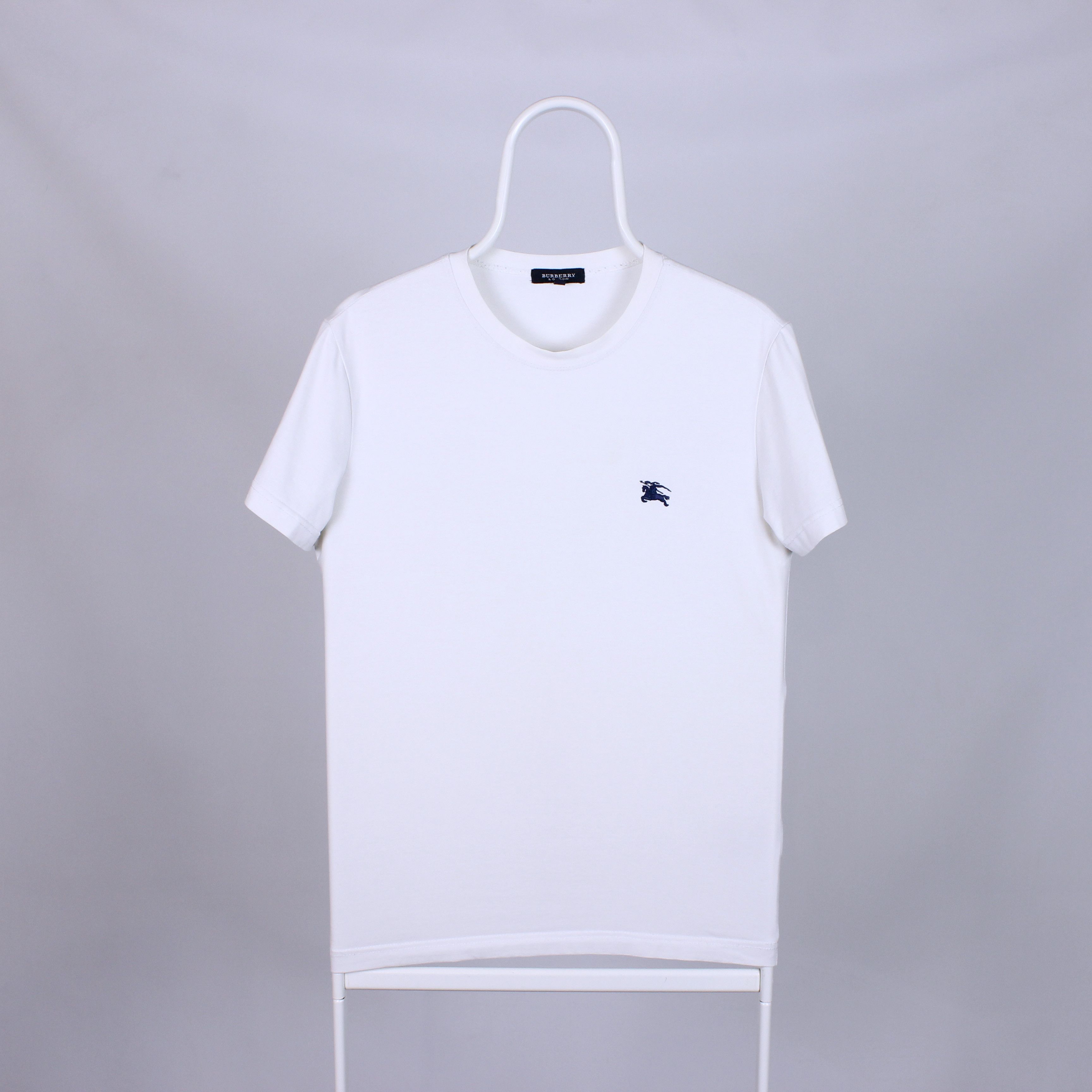 Burberry Burberry vintage t shirt small logo cotton white S M Size US S / EU 44-46 / 1 - 6 Thumbnail