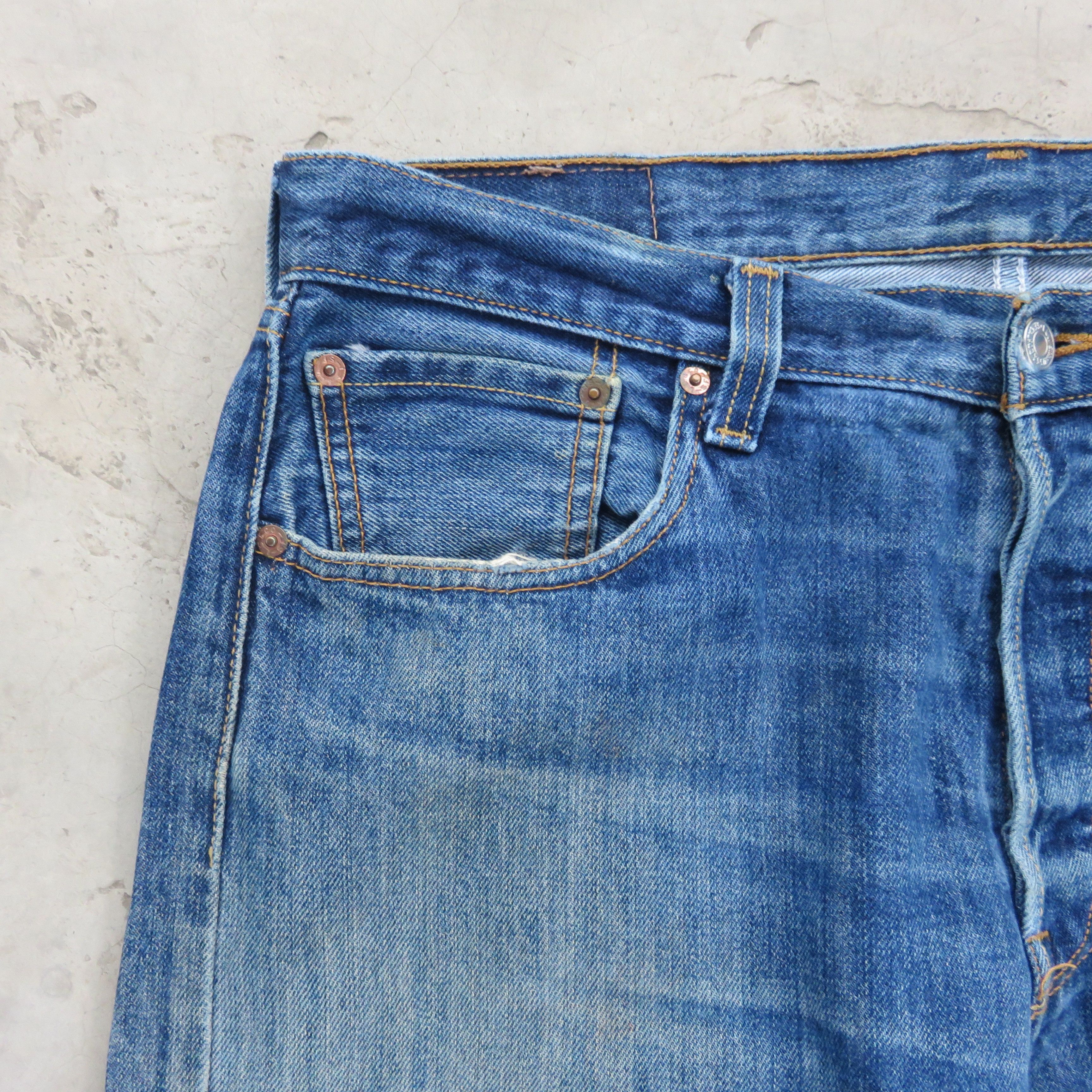Levi's × Vintage Vintage 90s Levis 501 Denim Jeans 35X32 Size US 37 - 4 Thumbnail